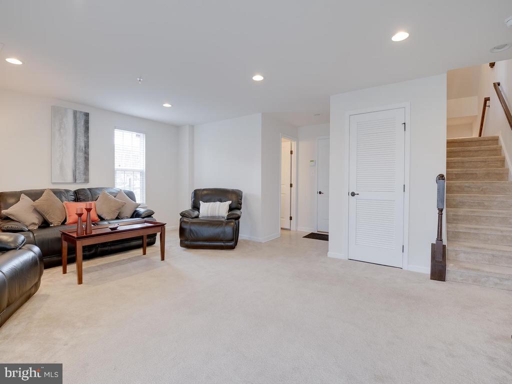 ADAMS CROSSING - Residential