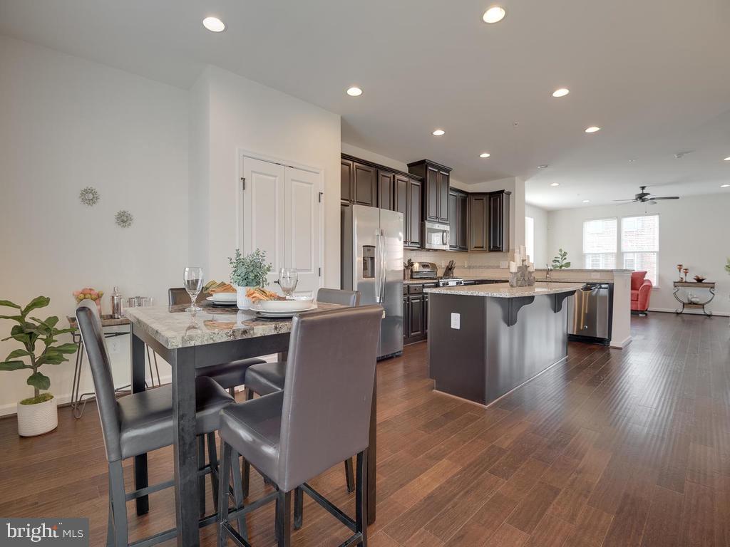 ADAMS CROSSING - Residential