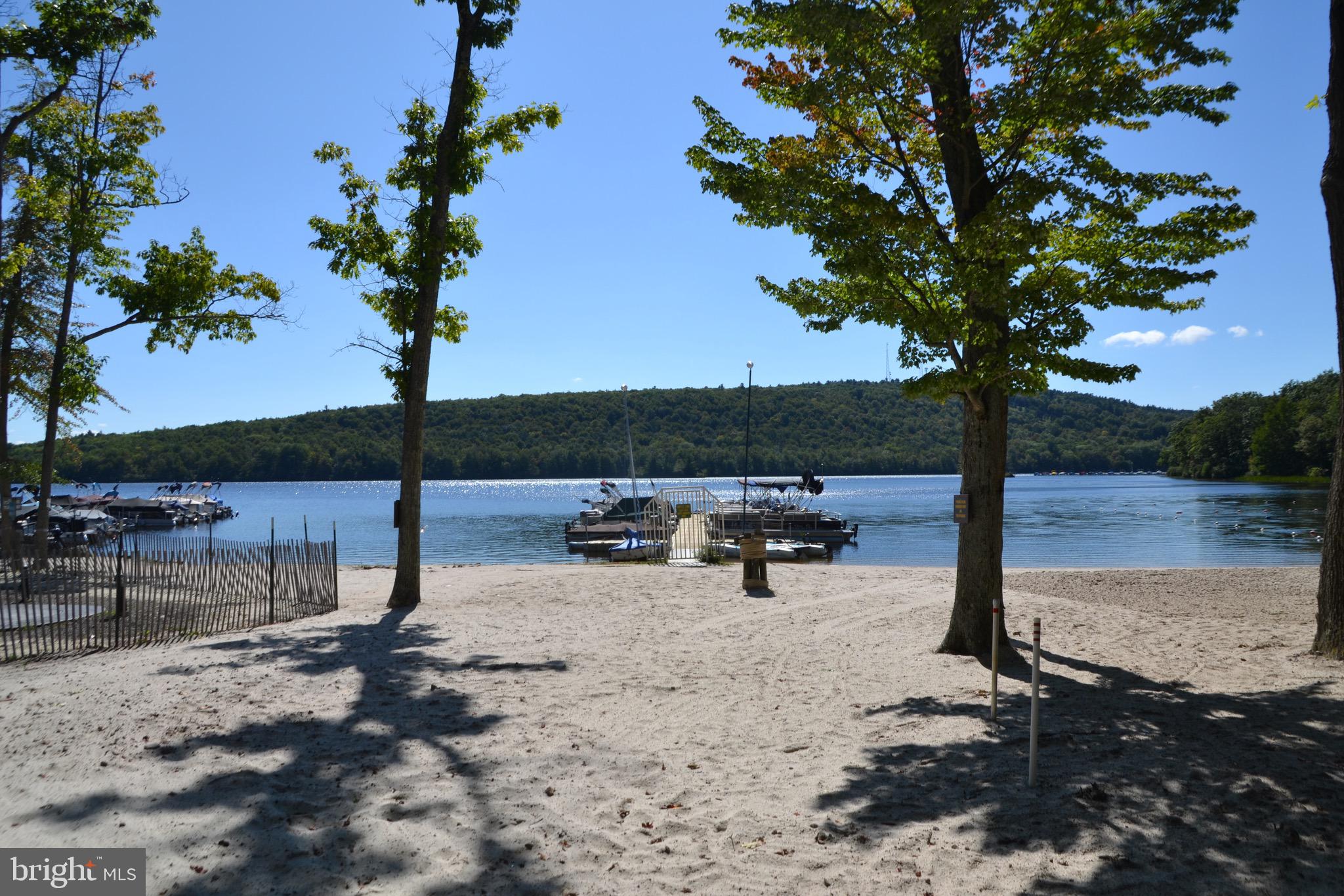 LAURELWOODS - Residential