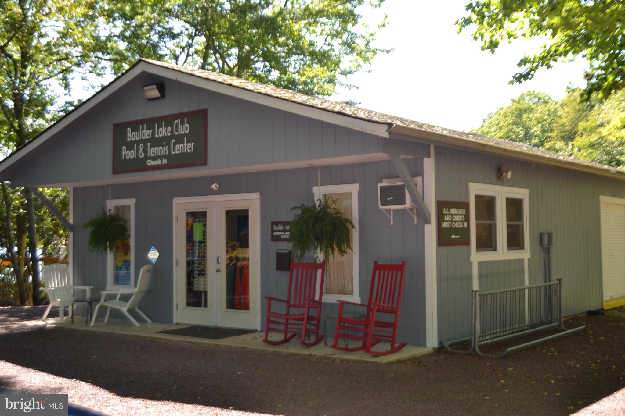 LAURELWOODS - Residential