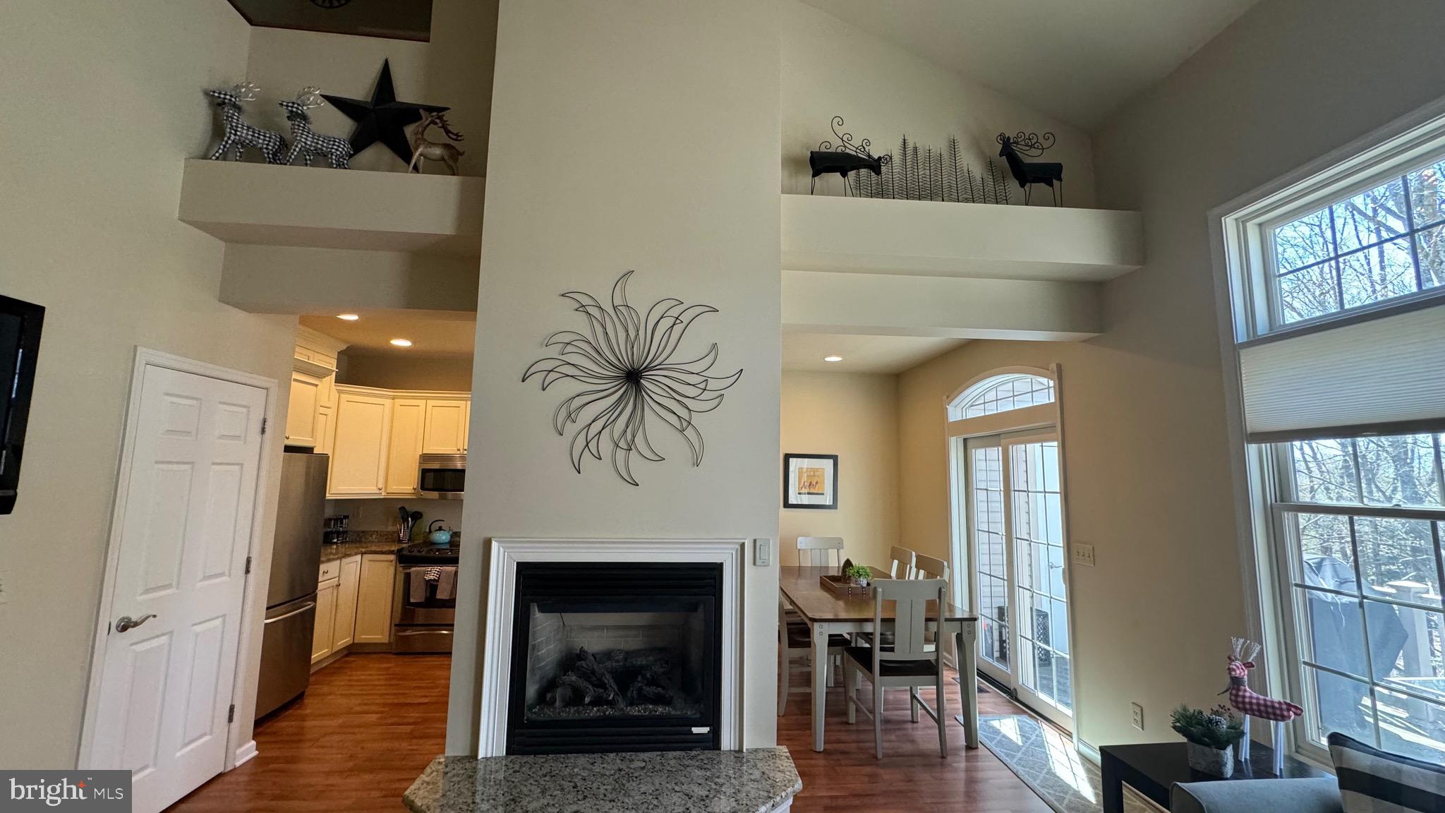 LAURELWOODS - Residential