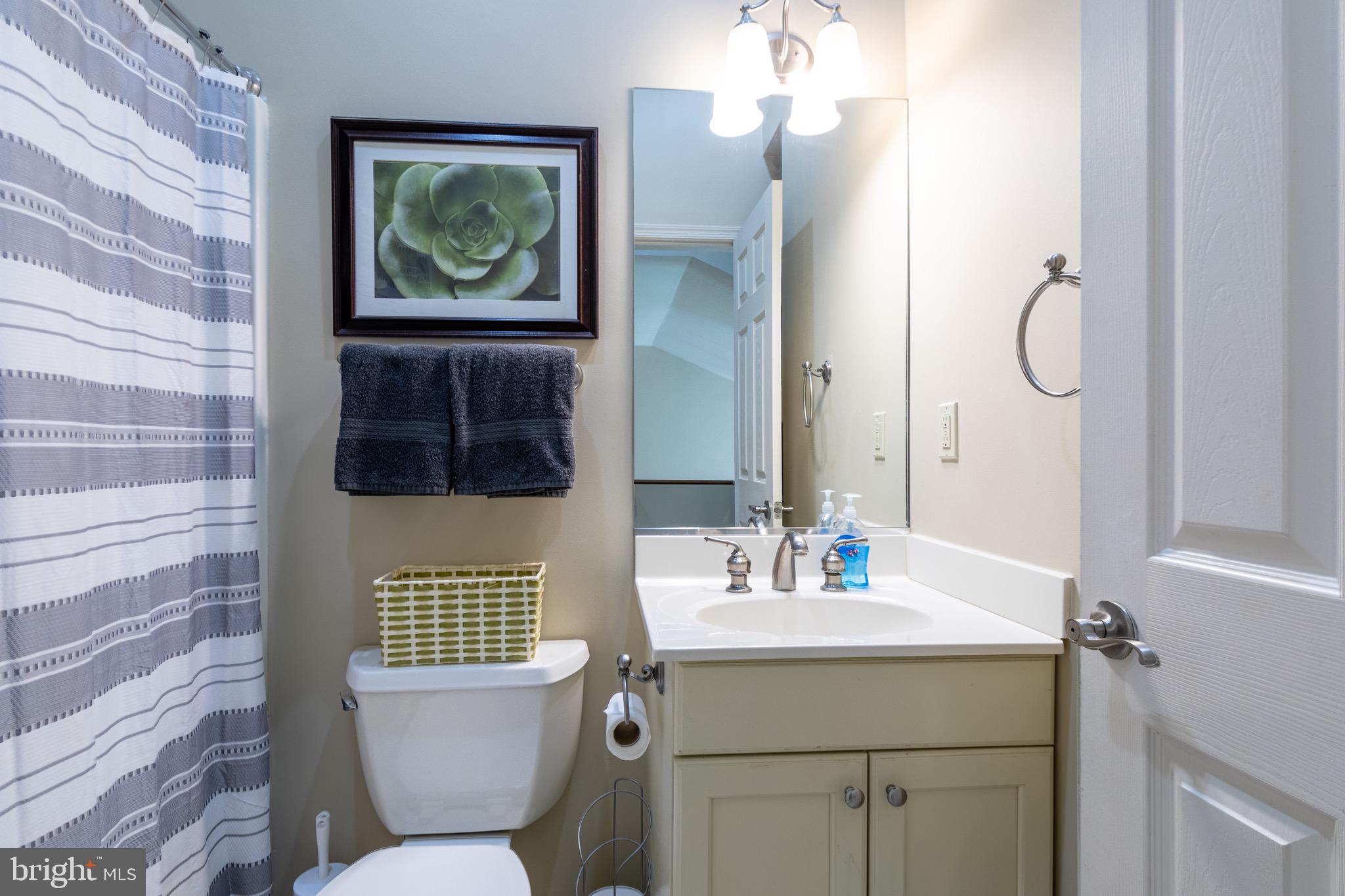 LAURELWOODS - Residential