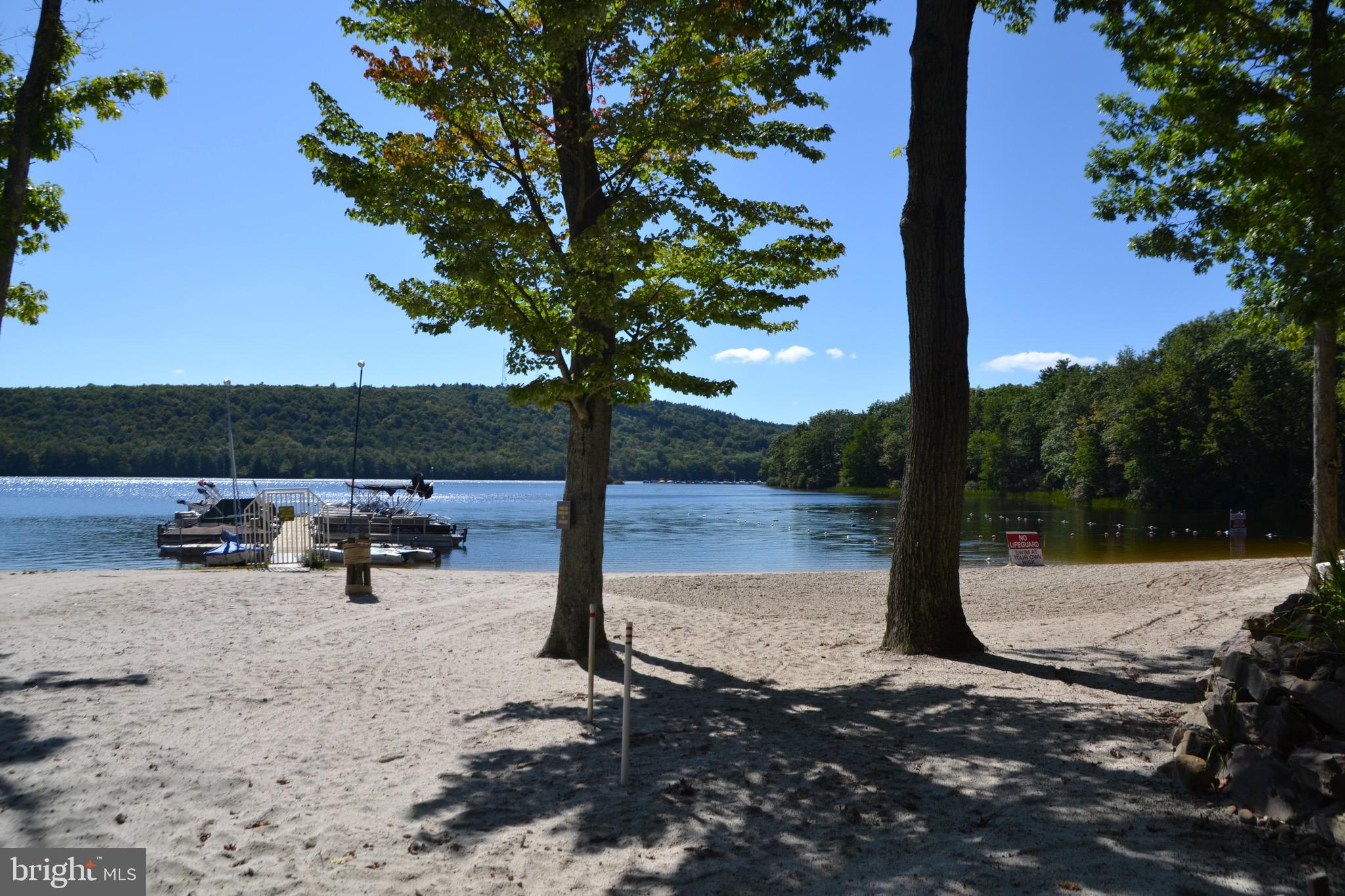 LAURELWOODS - Residential