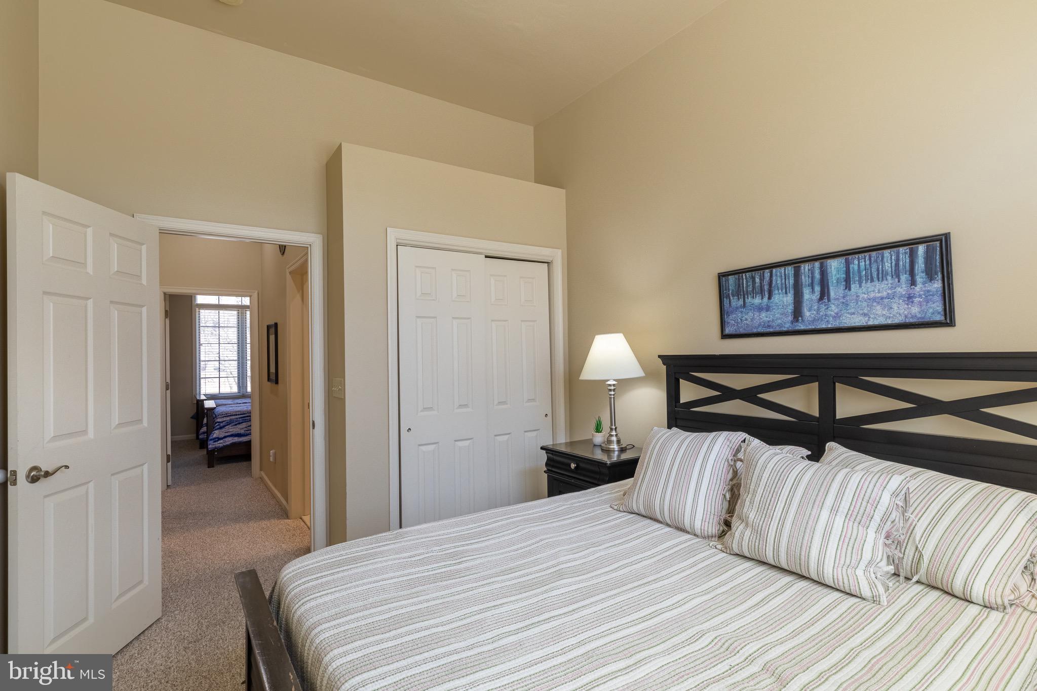 LAURELWOODS - Residential