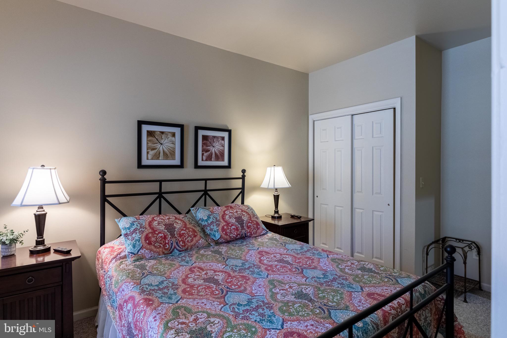 LAURELWOODS - Residential