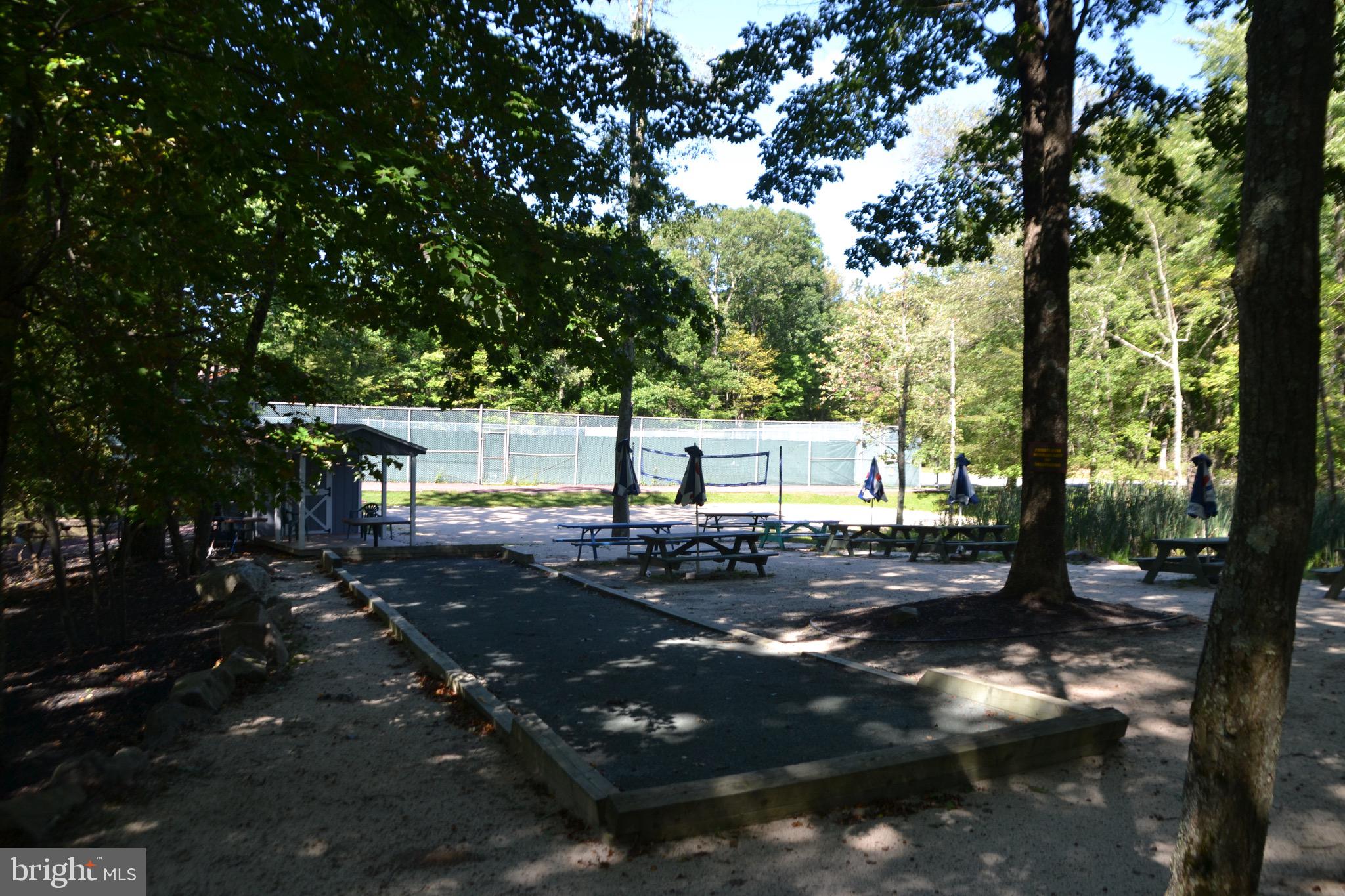 LAURELWOODS - Residential