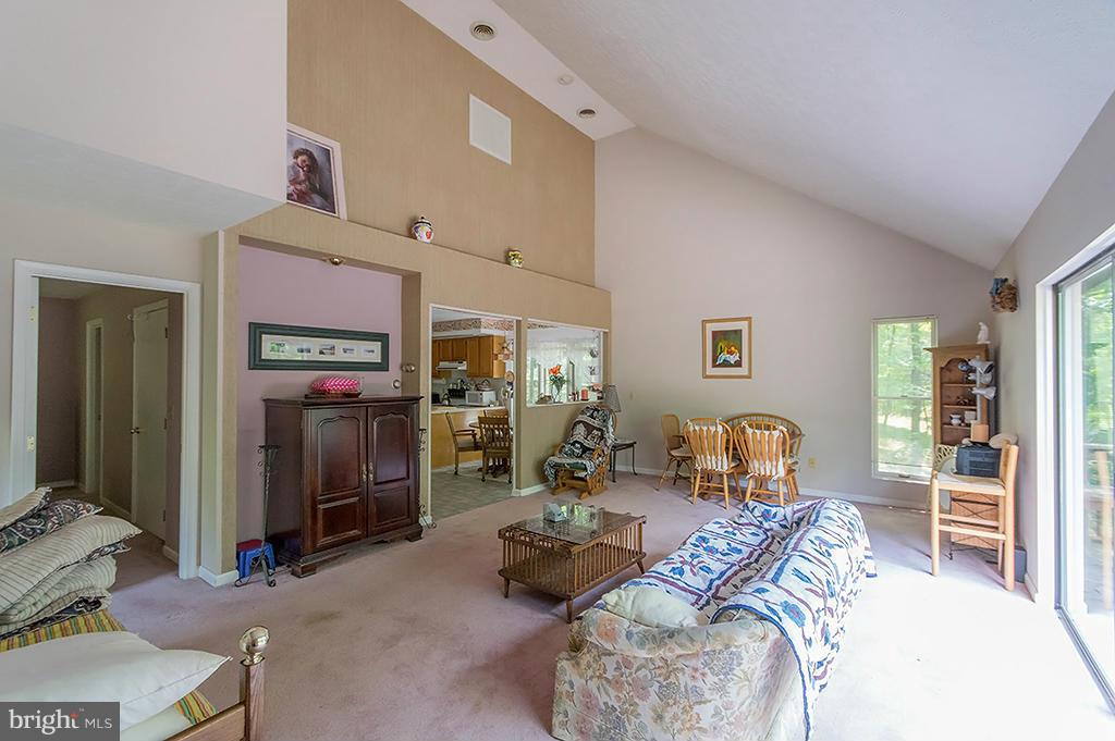 CAPON RIVER VISTA - Residential