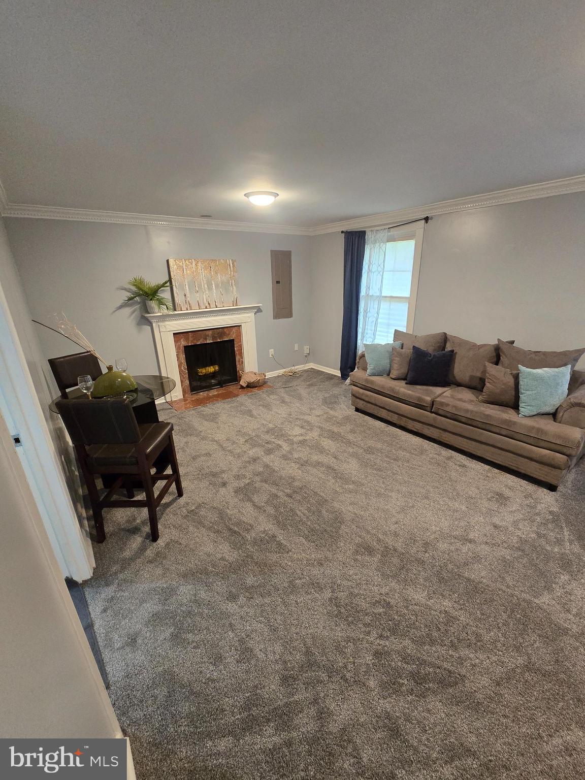 MAPLEWOOD - Residential