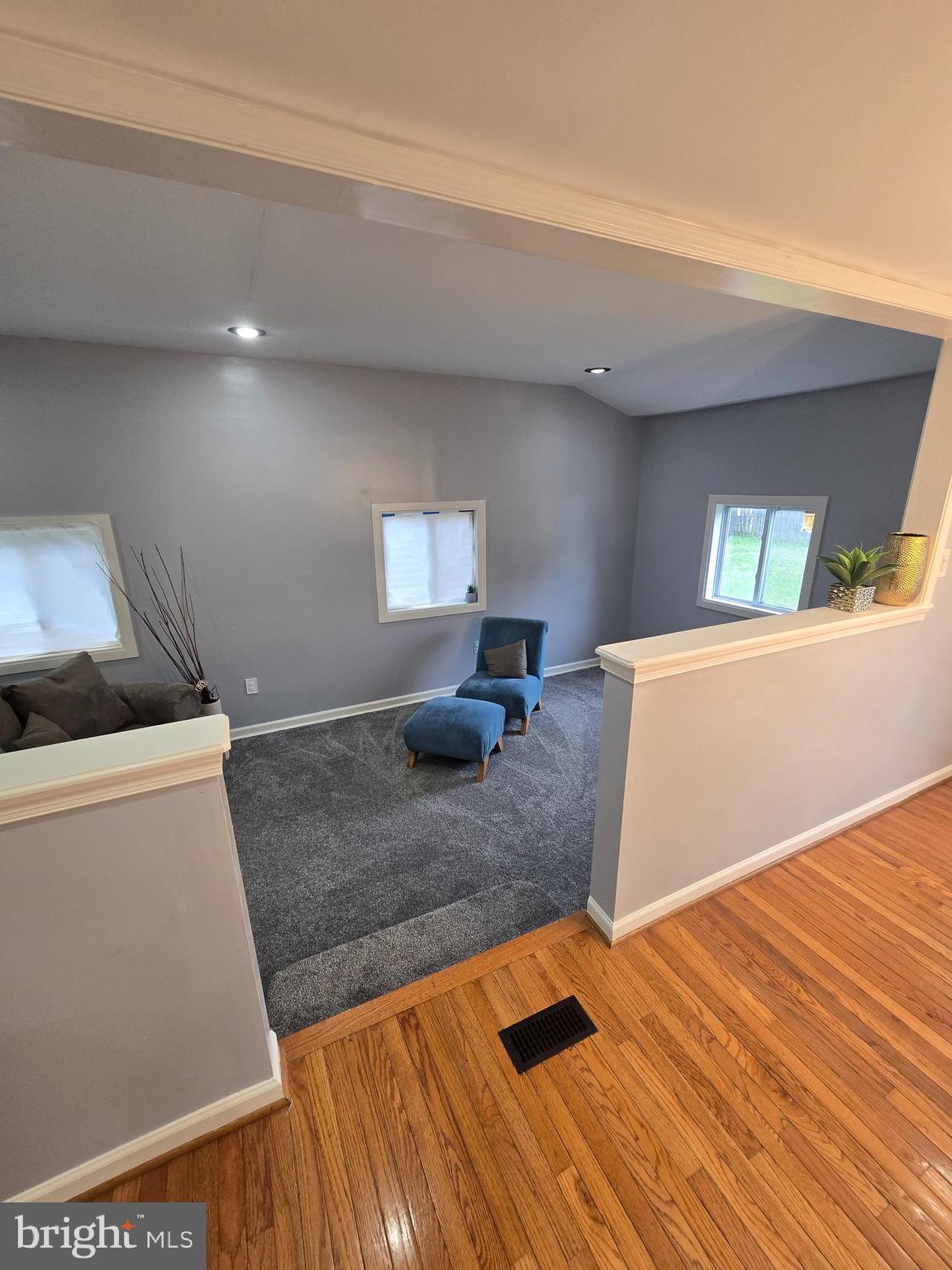 MAPLEWOOD - Residential