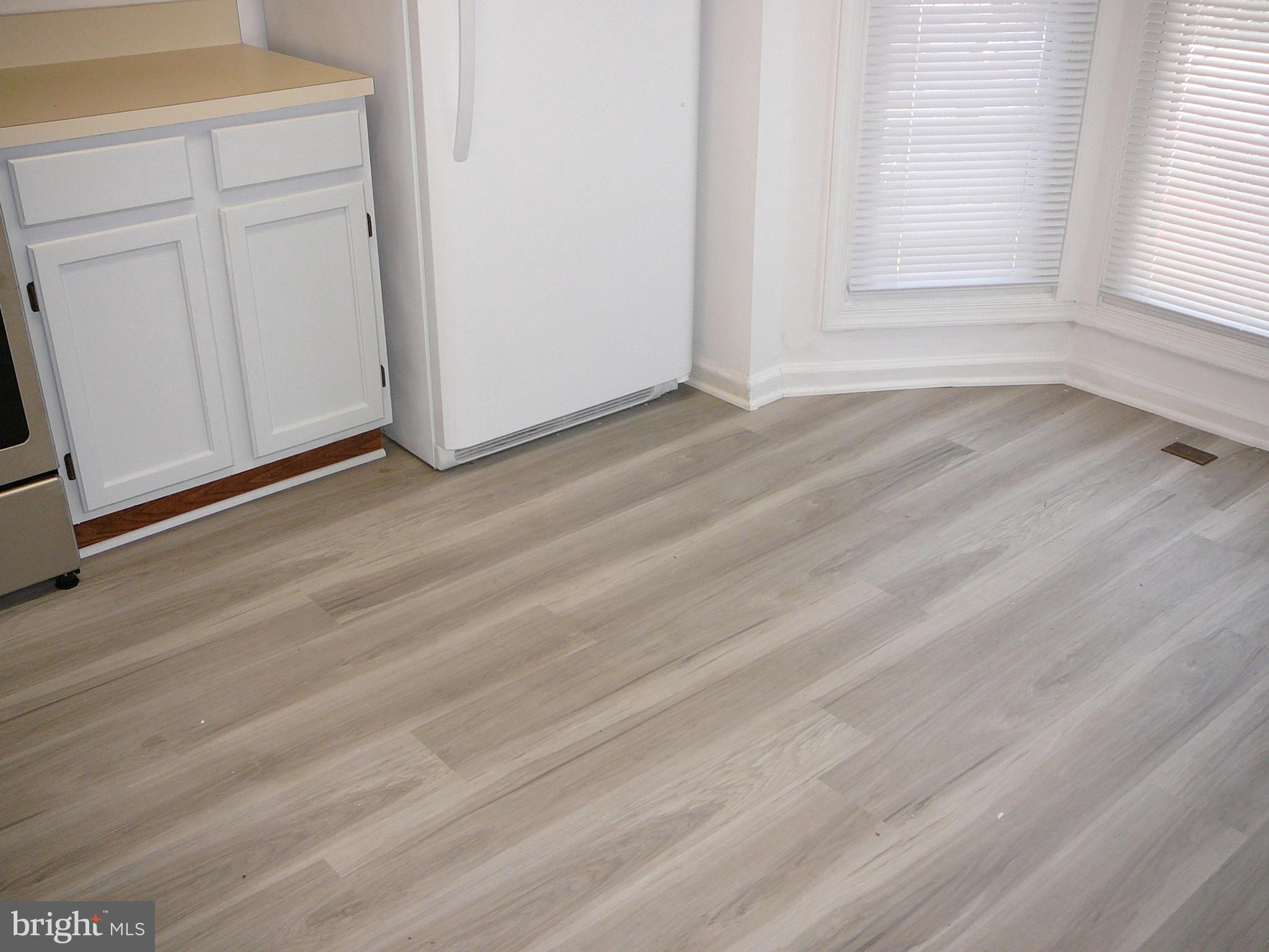 ENGLAND RUN TOWNHOUSES - Residential Lease