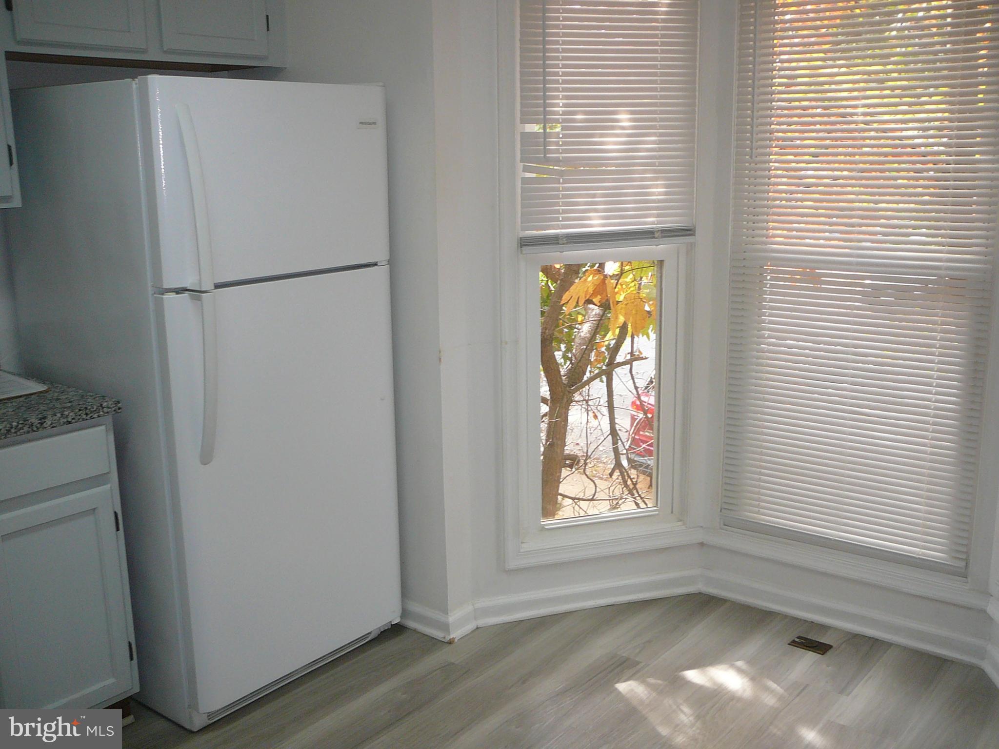 ENGLAND RUN TOWNHOUSES - Residential Lease