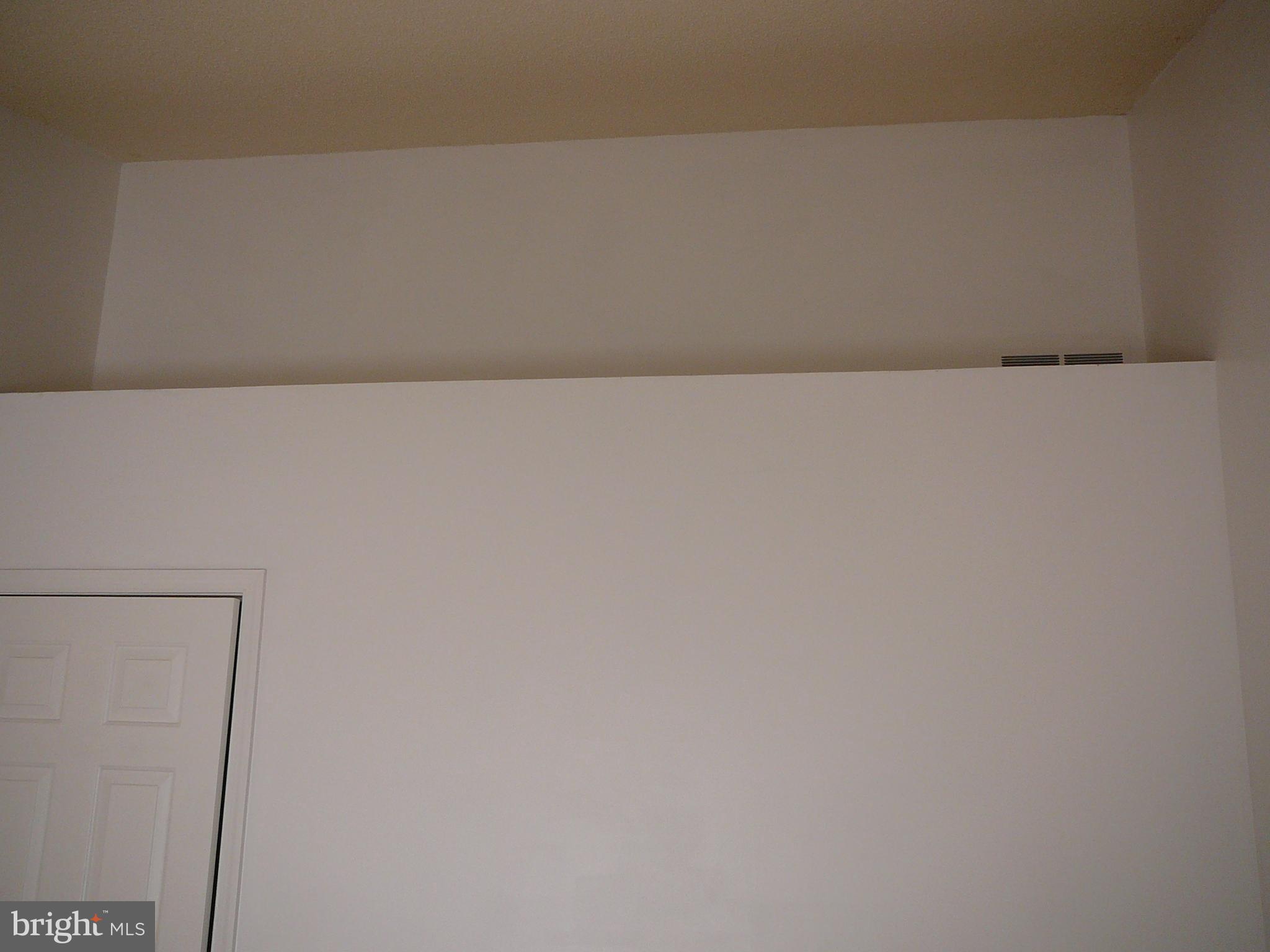 ENGLAND RUN TOWNHOUSES - Residential Lease