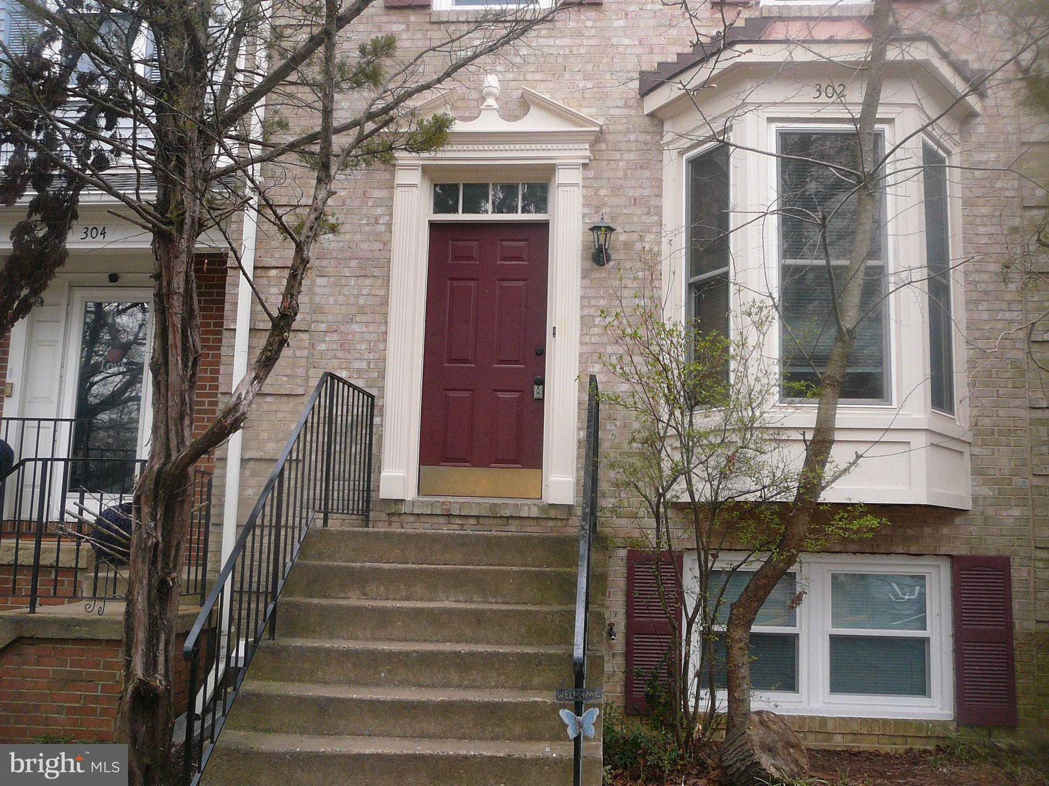 ENGLAND RUN TOWNHOUSES - Residential Lease