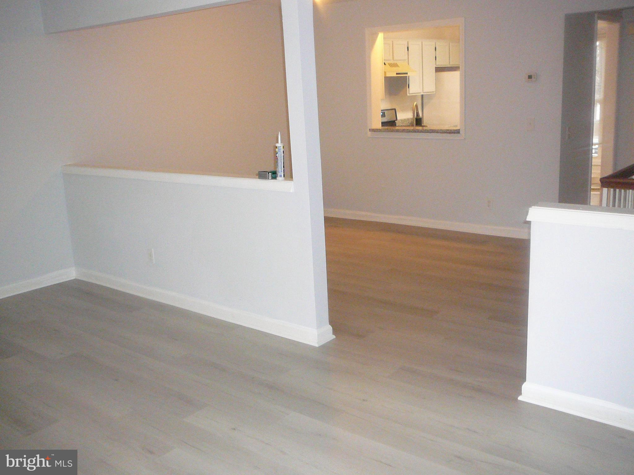 ENGLAND RUN TOWNHOUSES - Residential Lease