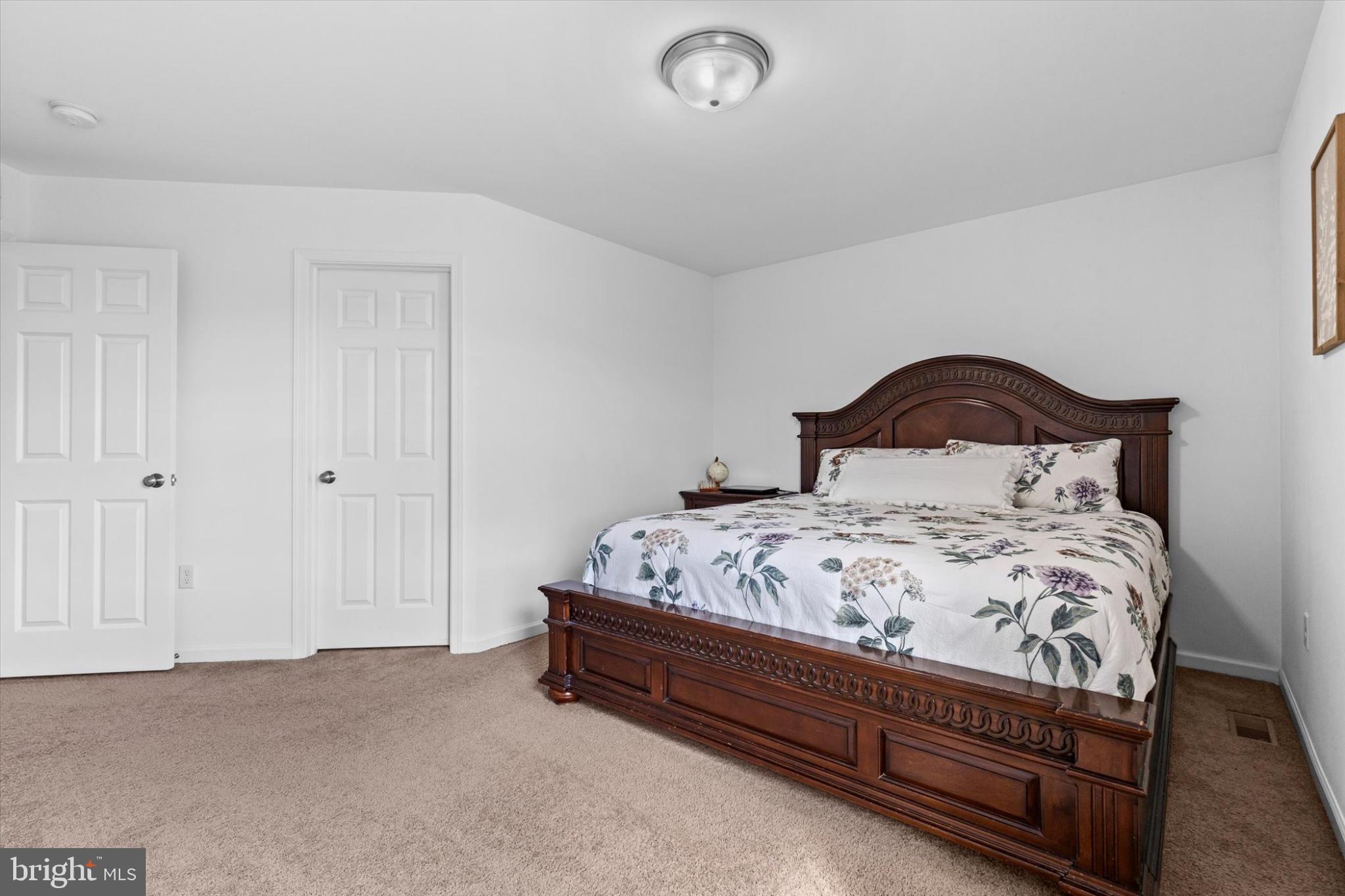 PENINSULA - Residential