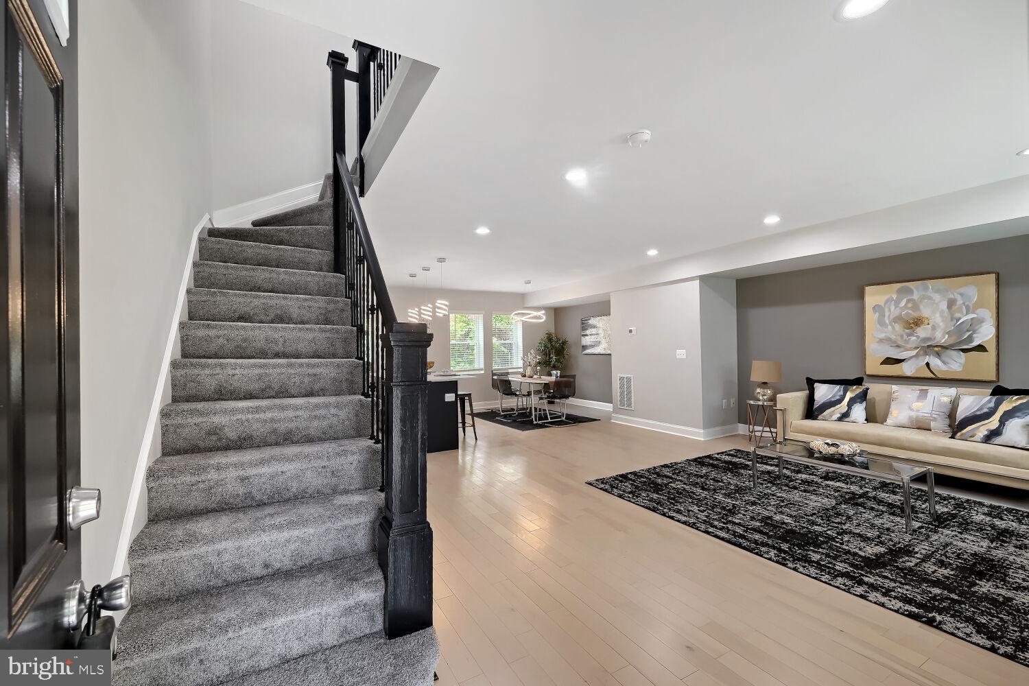 302 MARTINGALE AVENUE