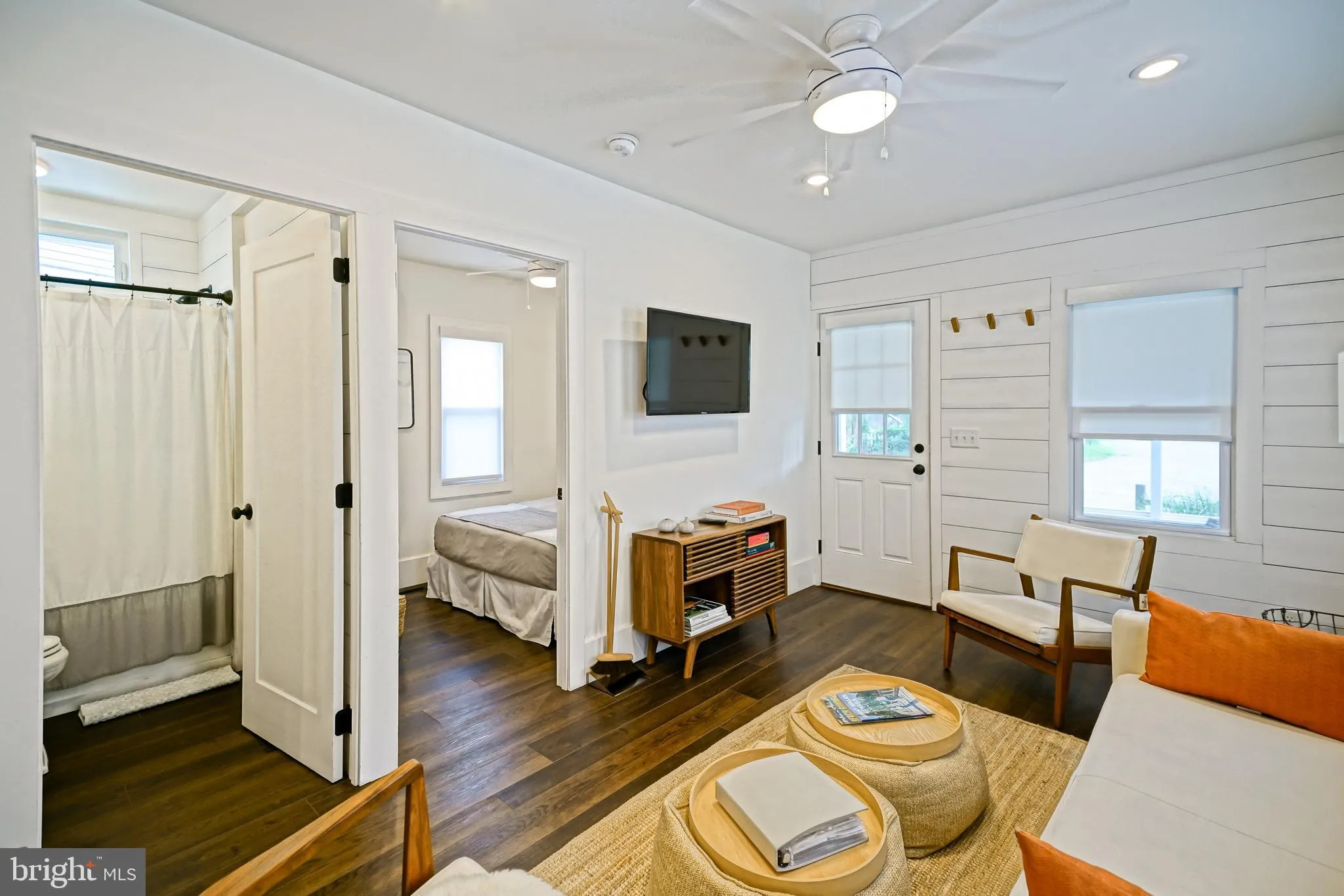 Rehoboth Beach, Delaware 19971, United States, 2 Bedrooms Bedrooms, ,2 BathroomsBathrooms,Residential,Active,217464