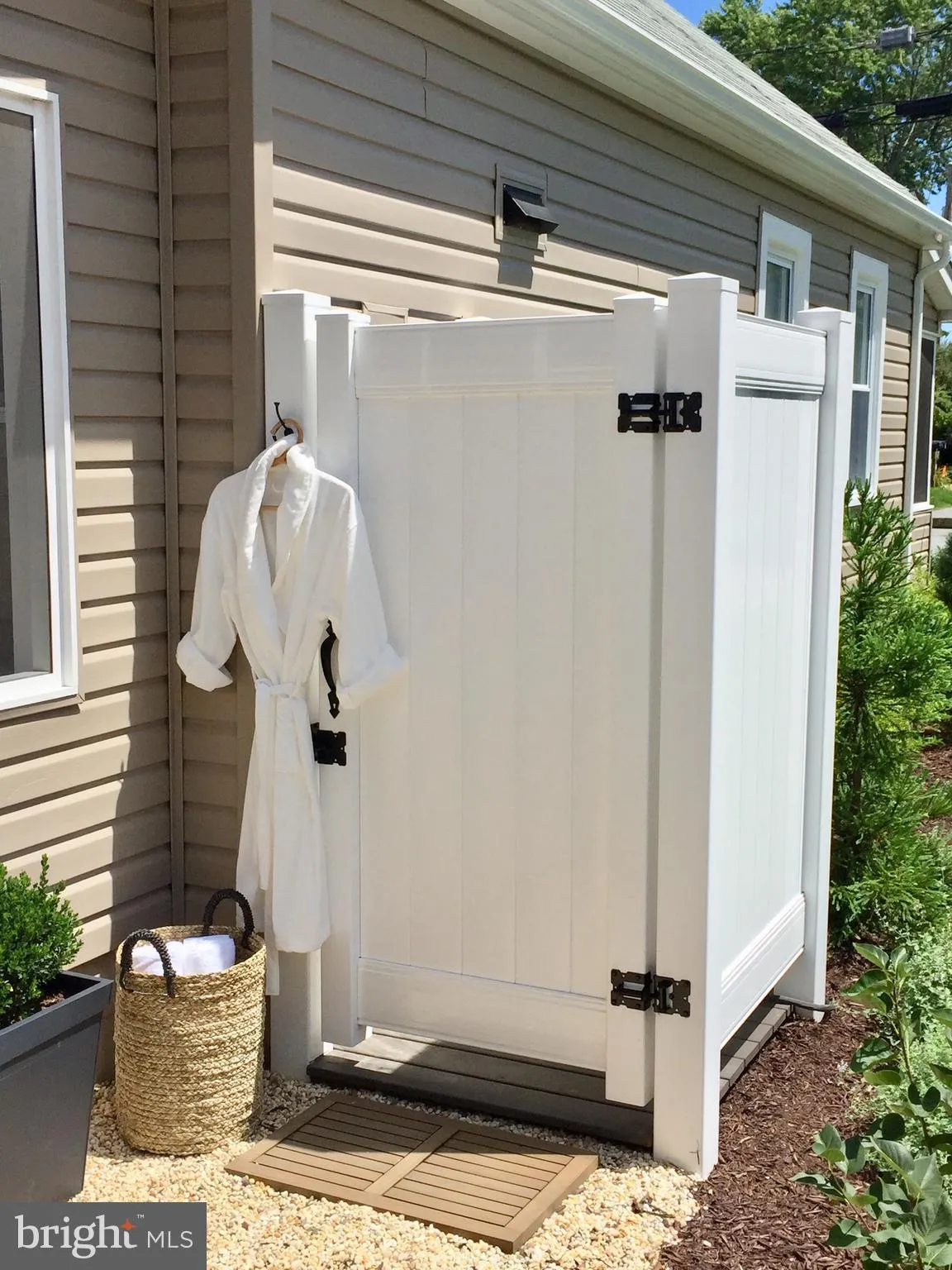 Rehoboth Beach, Delaware 19971, United States, 2 Bedrooms Bedrooms, ,2 BathroomsBathrooms,Residential,Active,217464