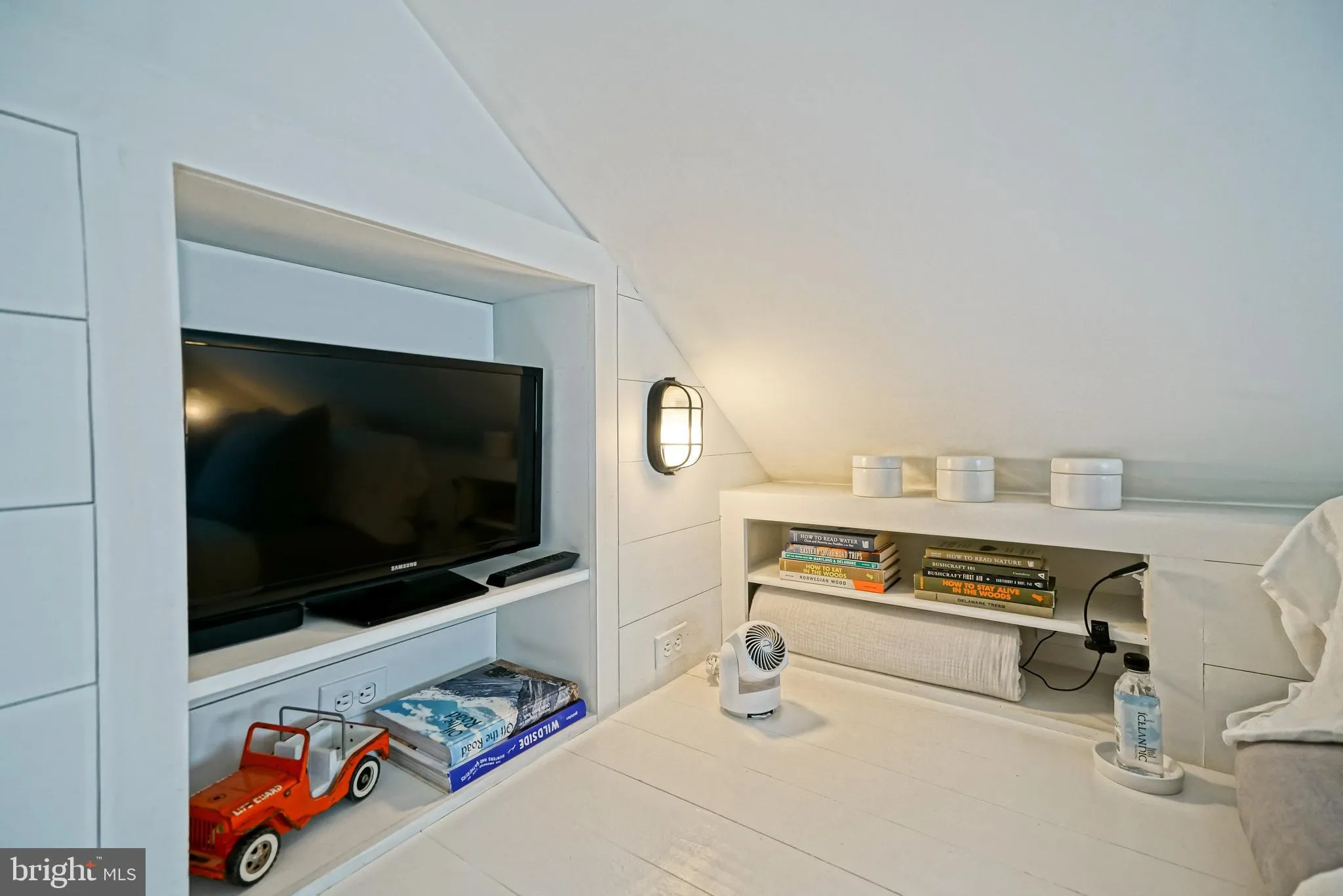 Rehoboth Beach, Delaware 19971, United States, 2 Bedrooms Bedrooms, ,2 BathroomsBathrooms,Residential,Active,217464