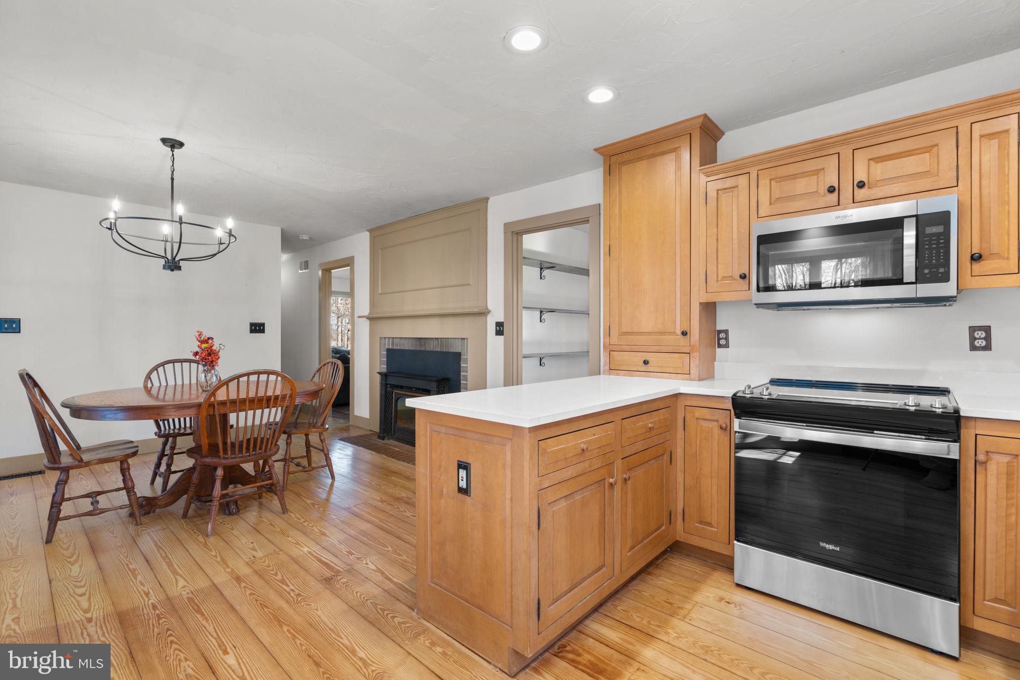 OAKMONT GREEN - Residential