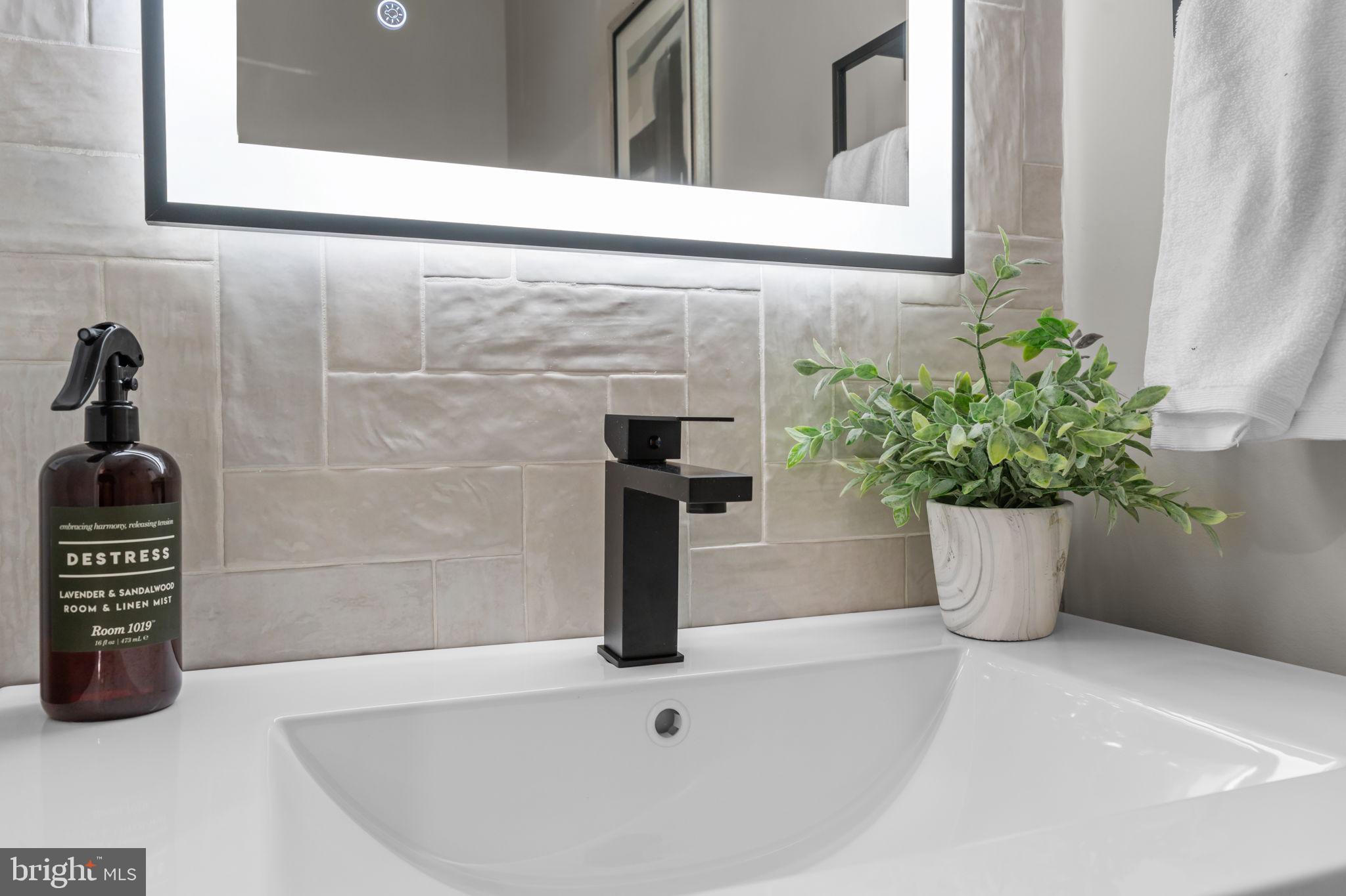 OLDE KENSINGTON - Residential