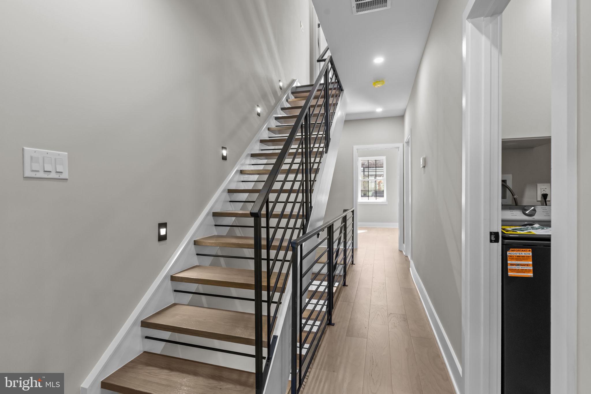 OLDE KENSINGTON - Residential