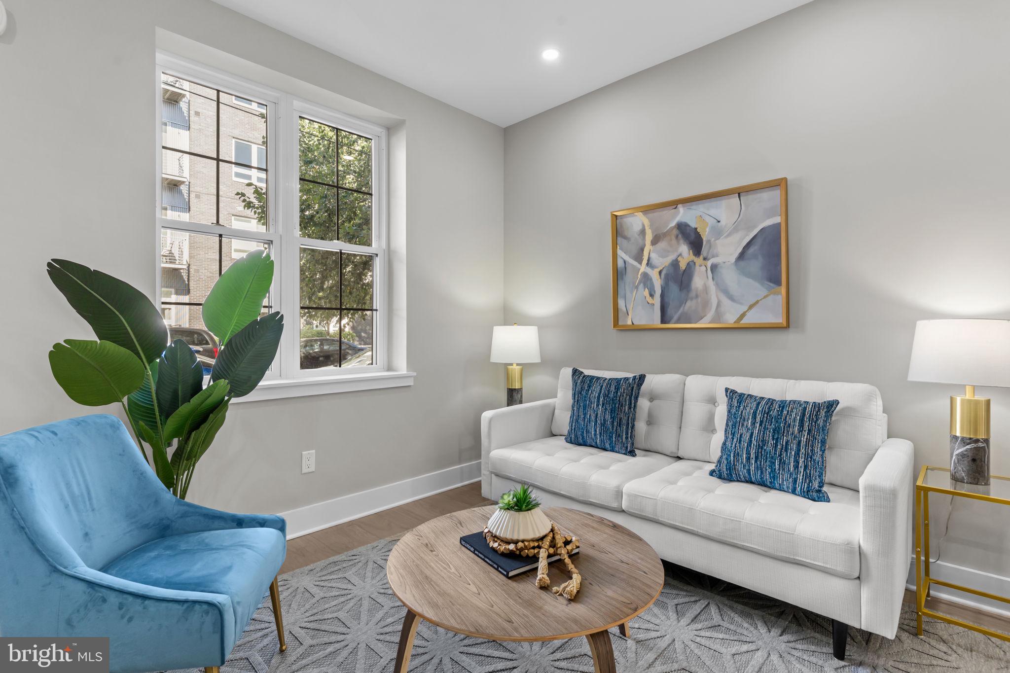 OLDE KENSINGTON - Residential