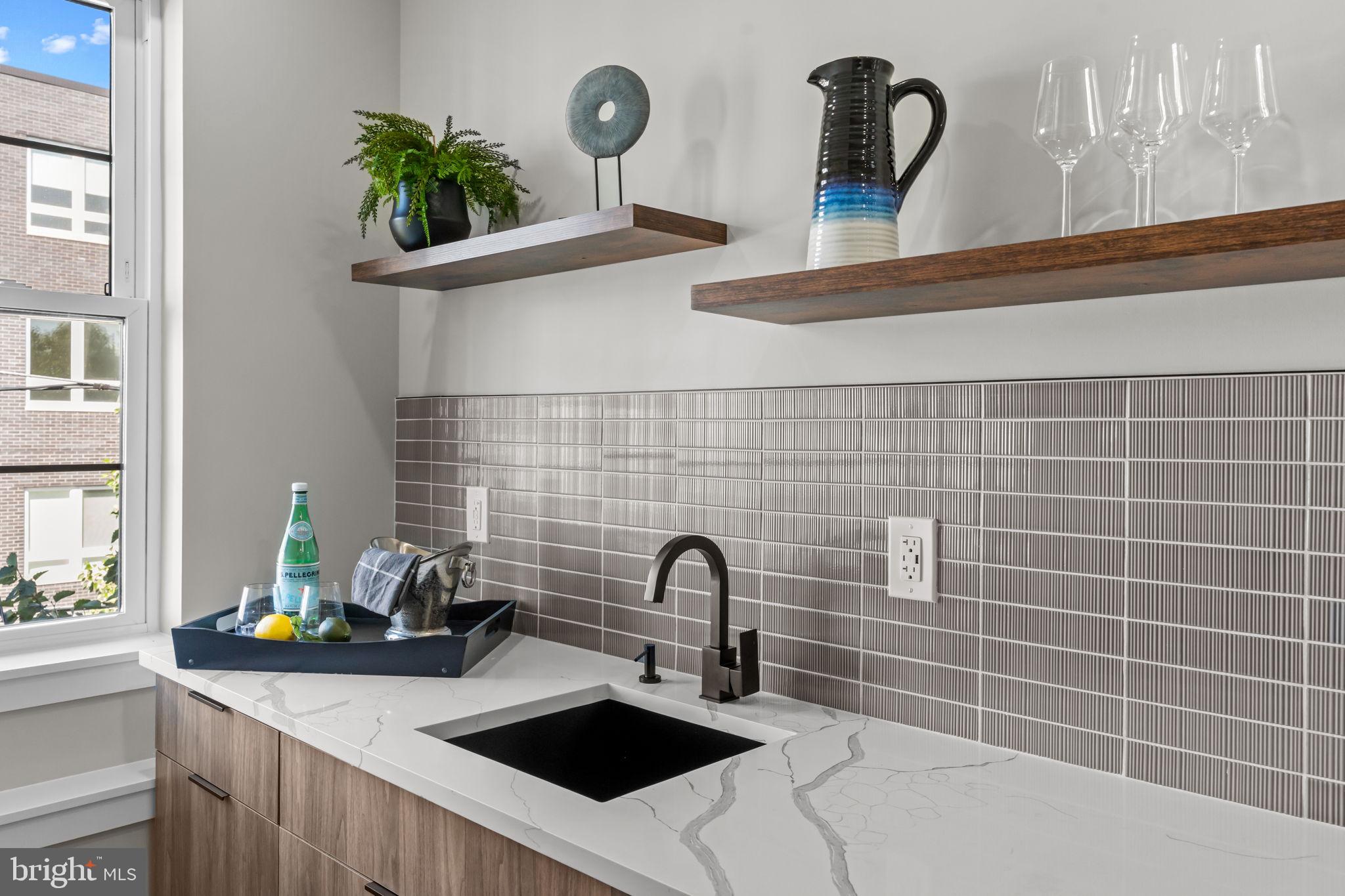 OLDE KENSINGTON - Residential