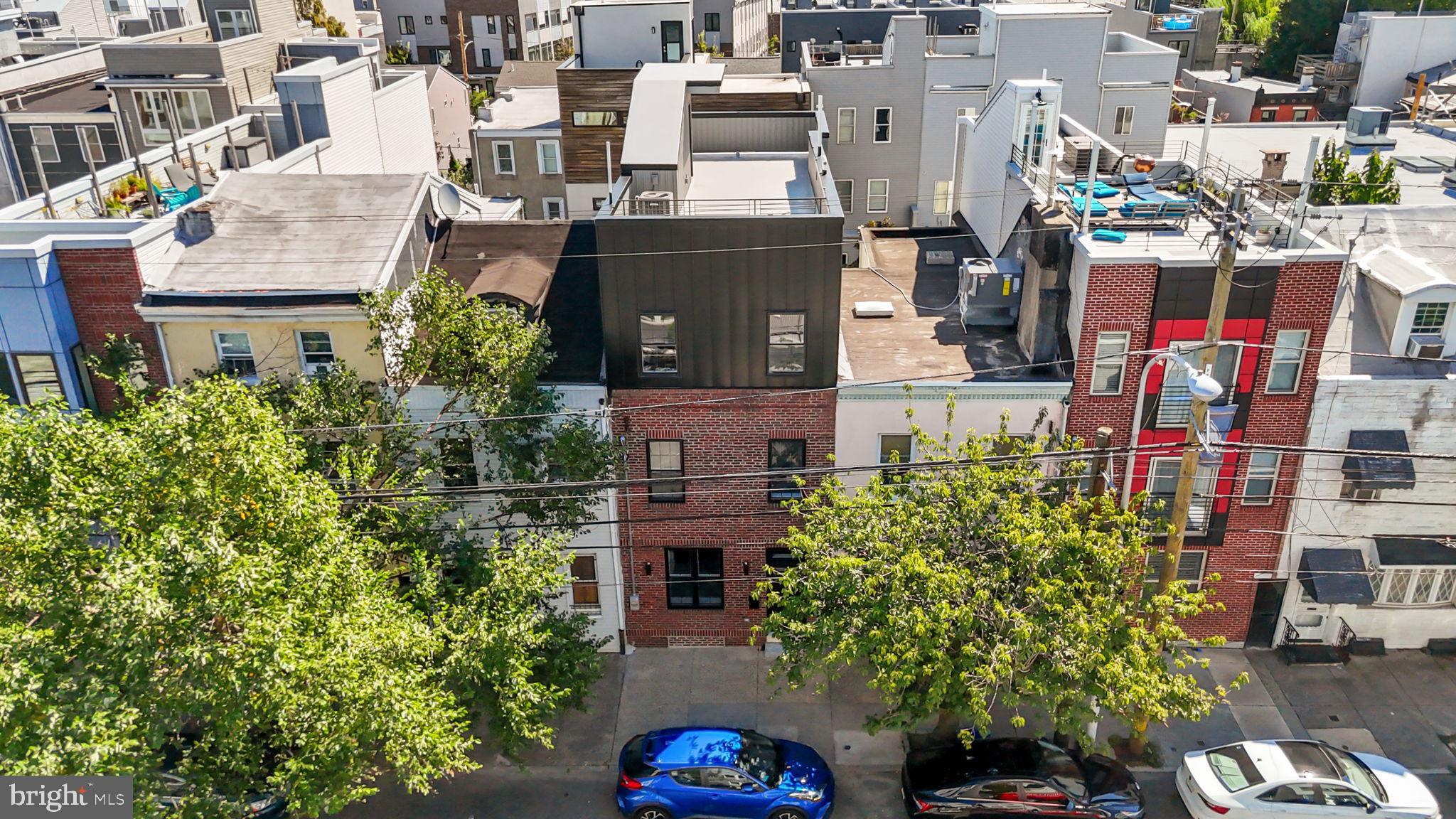 OLDE KENSINGTON - Residential