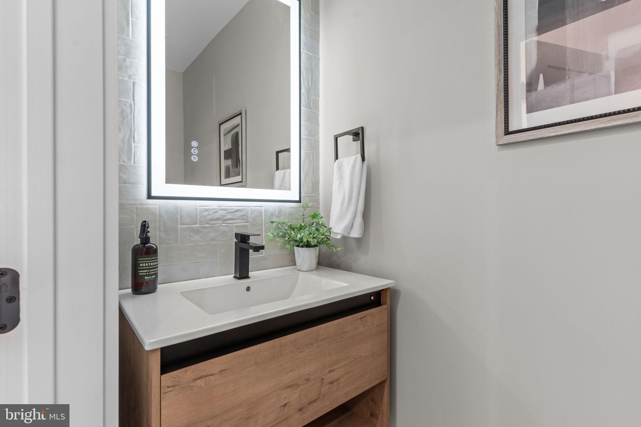 OLDE KENSINGTON - Residential