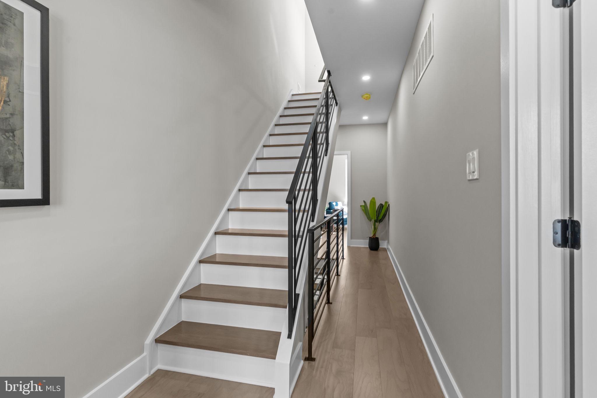 OLDE KENSINGTON - Residential