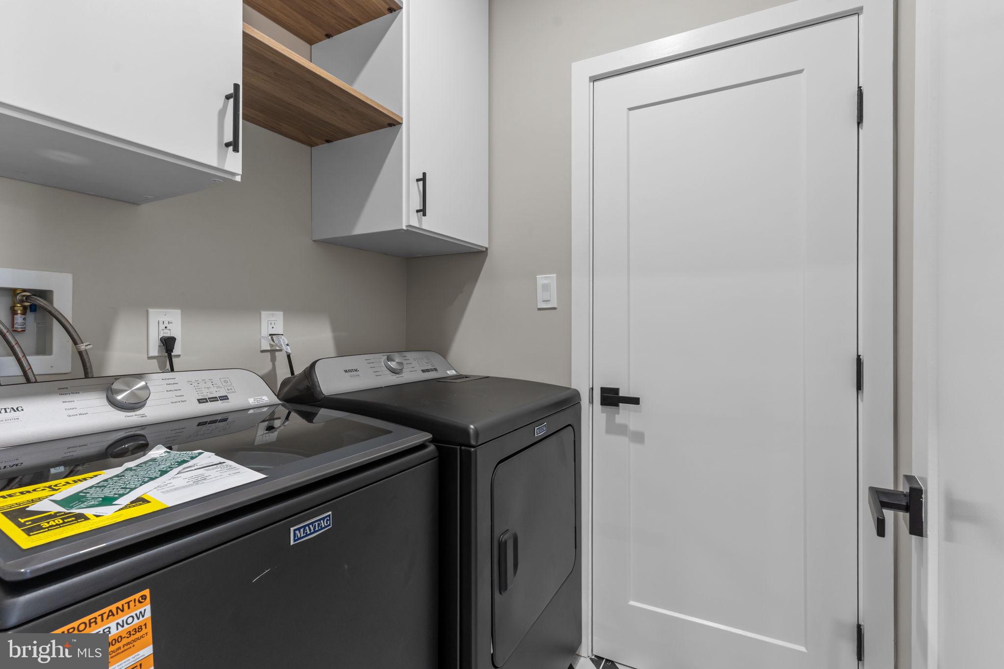 OLDE KENSINGTON - Residential