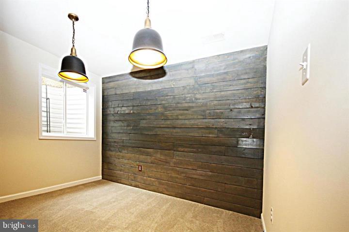 SCOTLAND HEIGHTS - Residential Lease