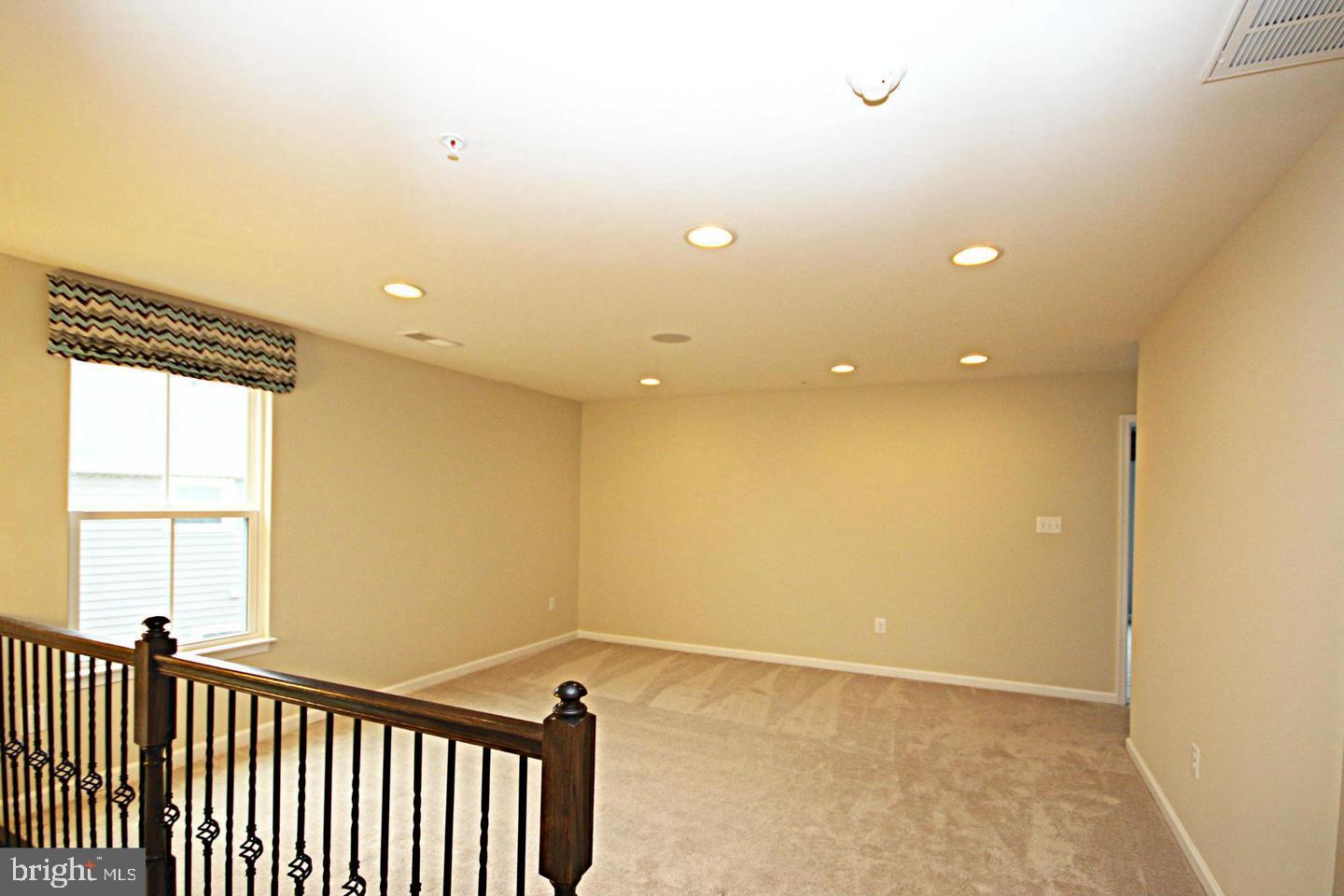 SCOTLAND HEIGHTS - Residential Lease