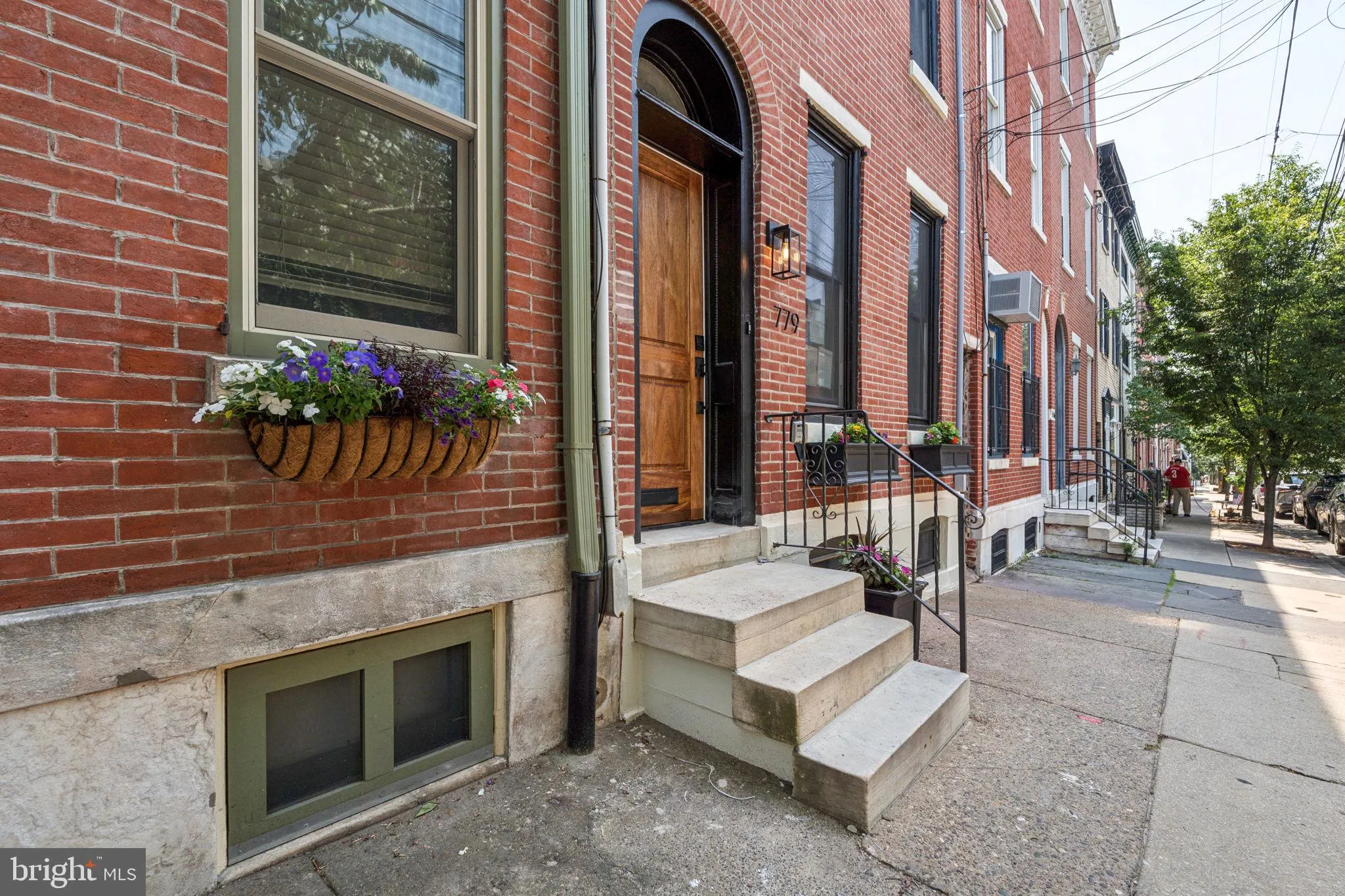 Philadelphia, Pennsylvania 19130, United States, 4 Bedrooms Bedrooms, ,3 BathroomsBathrooms,Residential,Coming Soon,114673