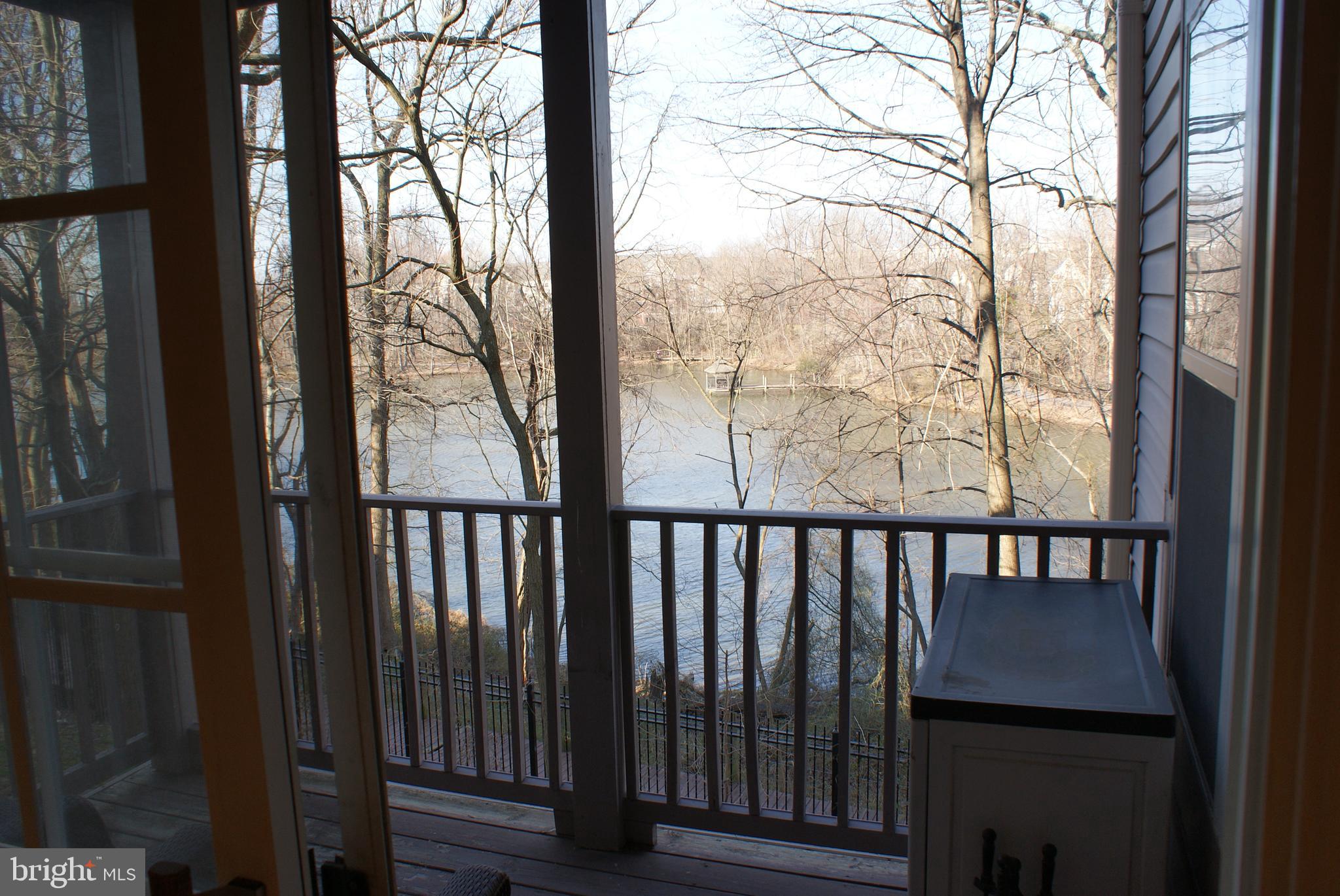 LARGO - Residential Lease