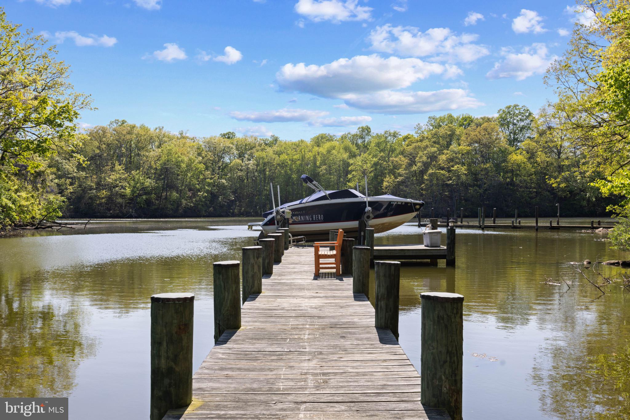 WALLACE MANOR - Residential