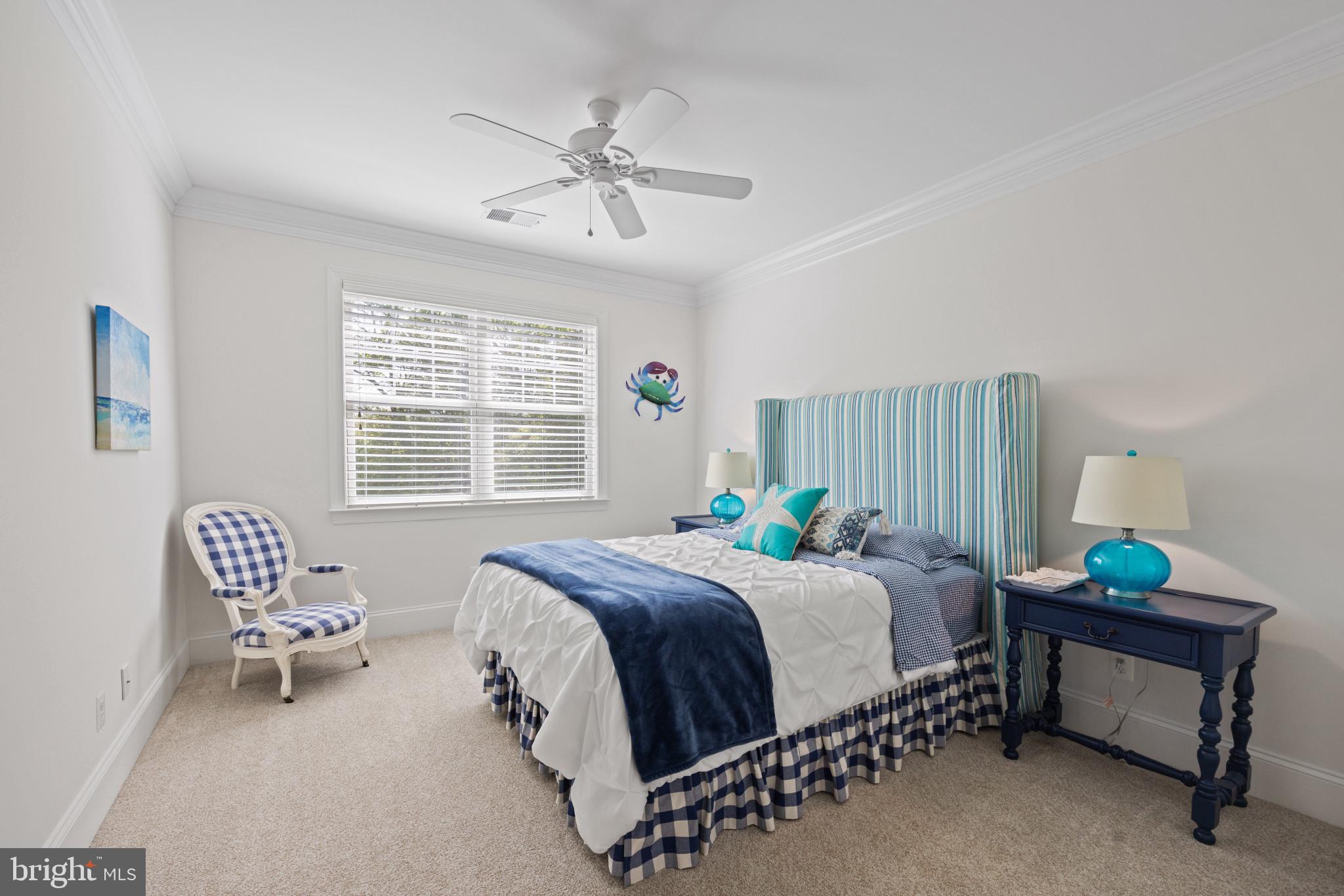 WALLACE MANOR - Residential