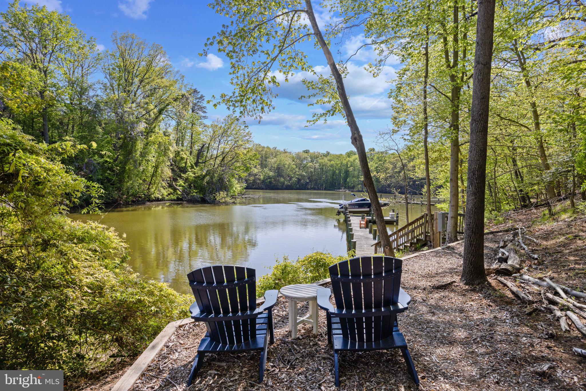 WALLACE MANOR - Residential