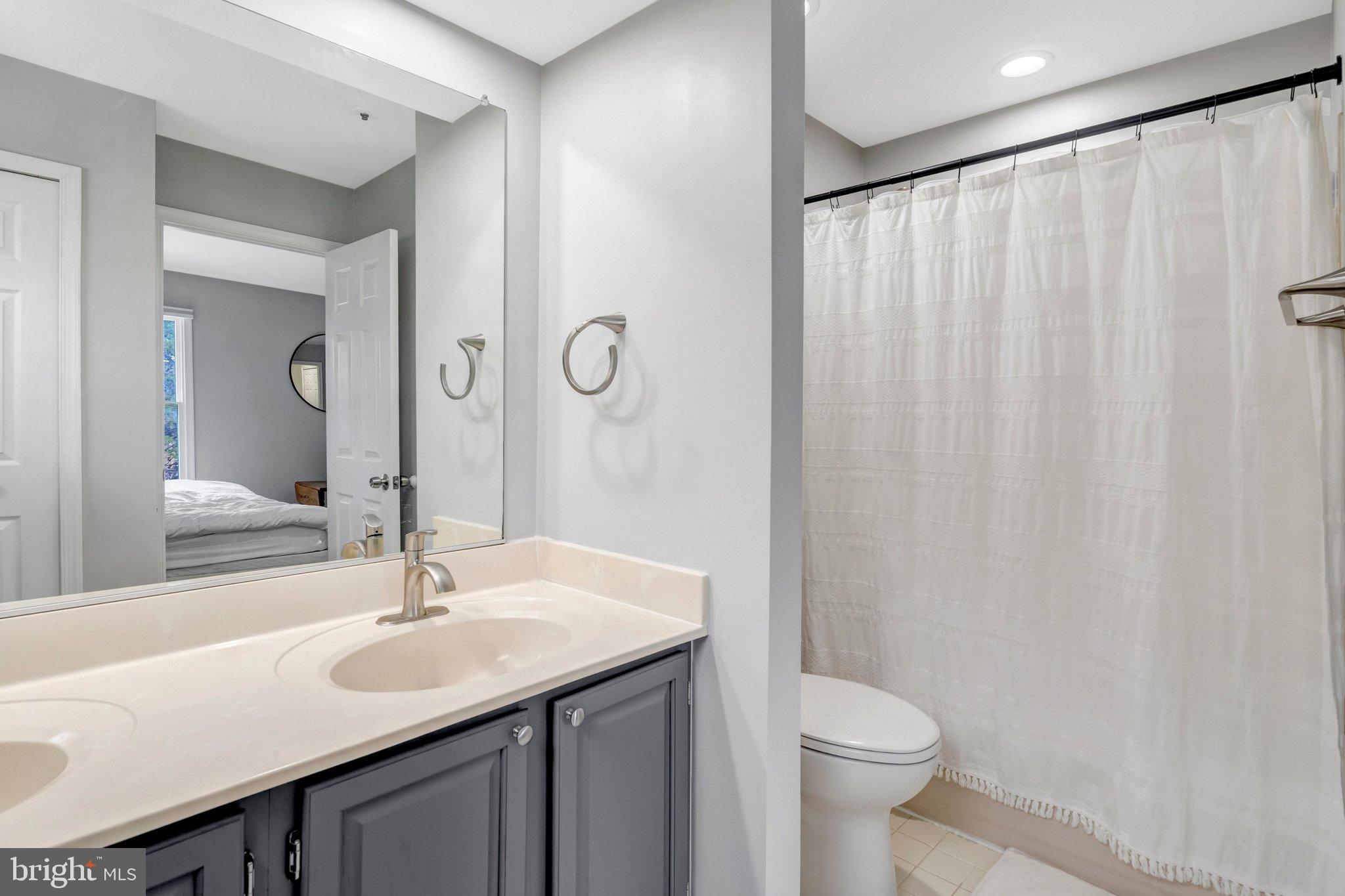 PARADISE/BULL RUN - Residential