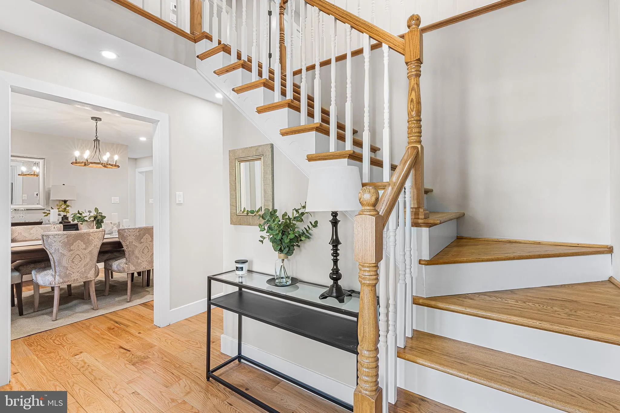 Wayne, Pennsylvania 19087, United States, 5 Bedrooms Bedrooms, ,4 BathroomsBathrooms,Residential,Pending,129355