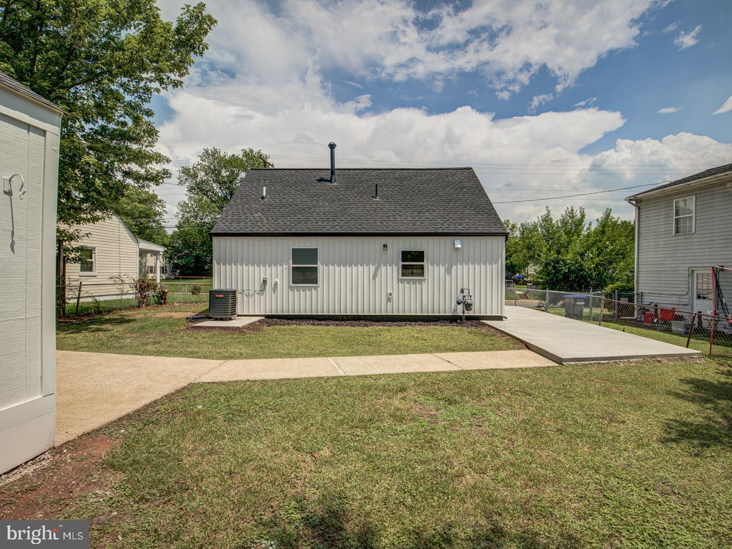 MANASSAS PARK - Residential