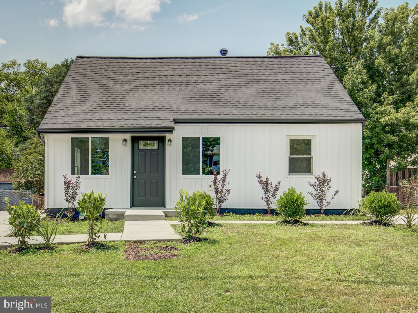 MANASSAS PARK - Residential