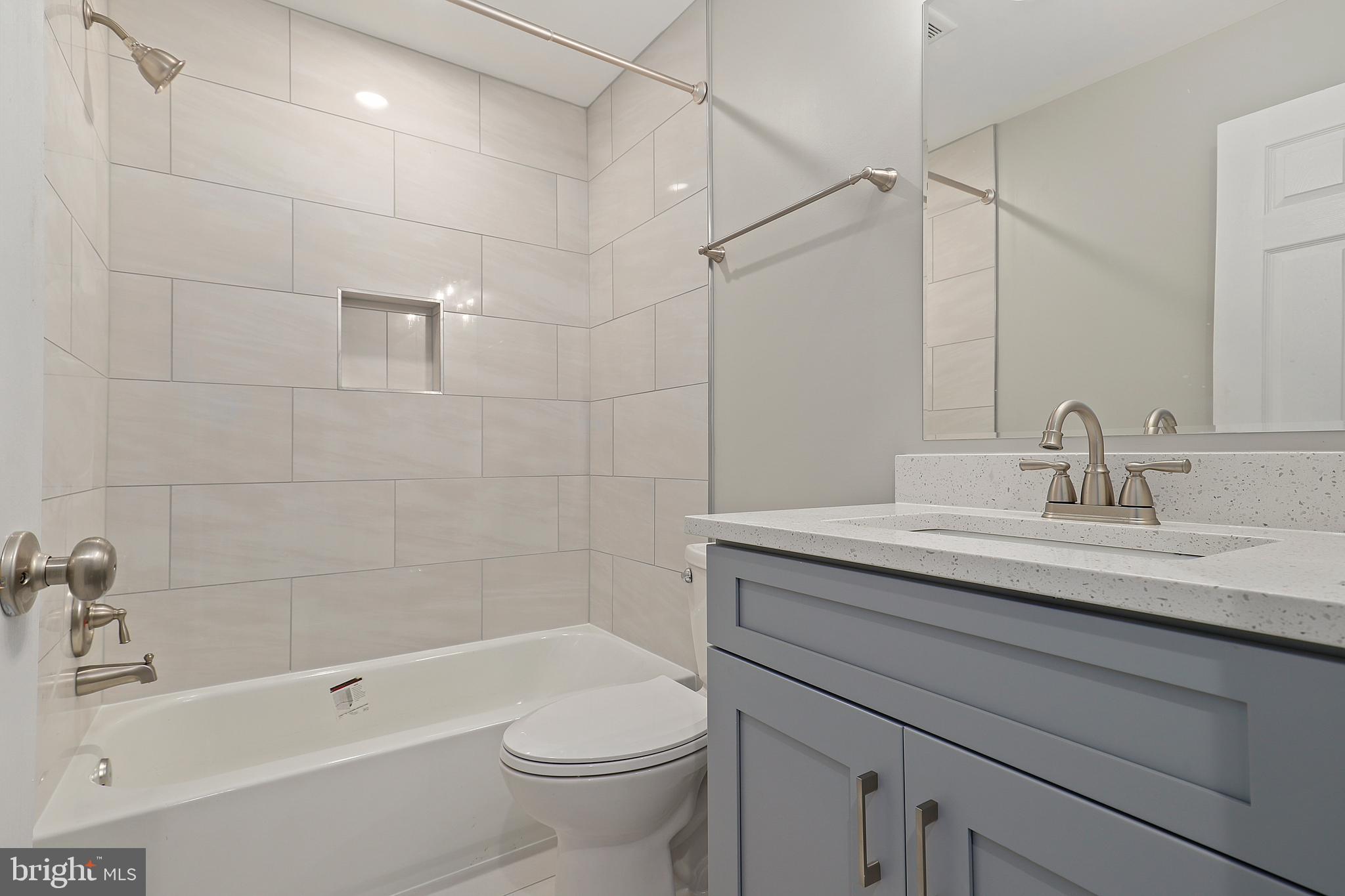 CLOVERHILL - Residential