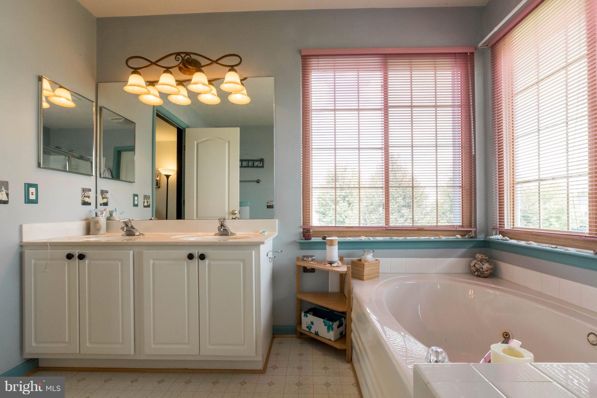 KINGSVIEW SUB - Residential