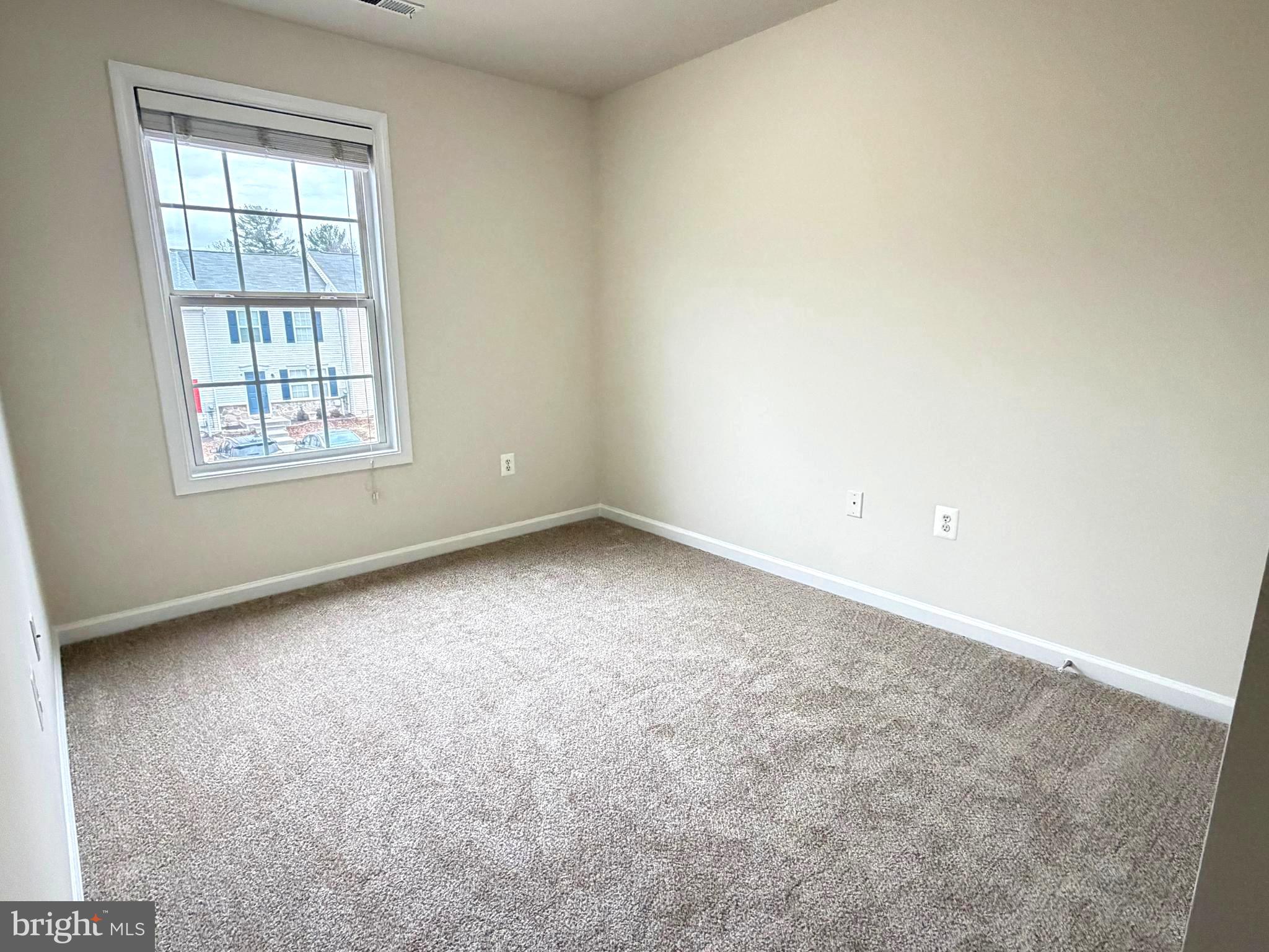 TOWNES AT EASTSIDE VILLG - Residential Lease