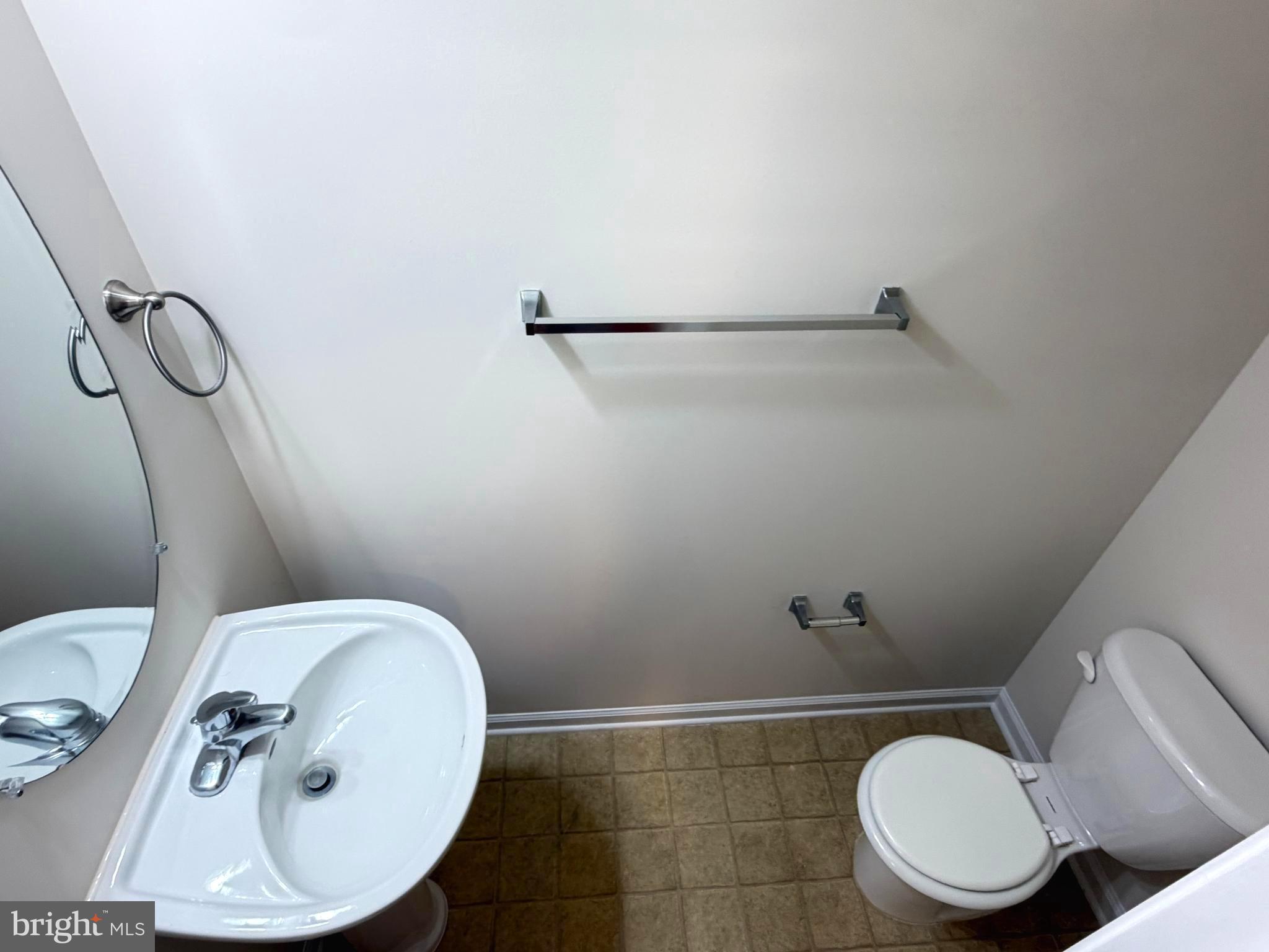 TOWNES AT EASTSIDE VILLG - Residential Lease