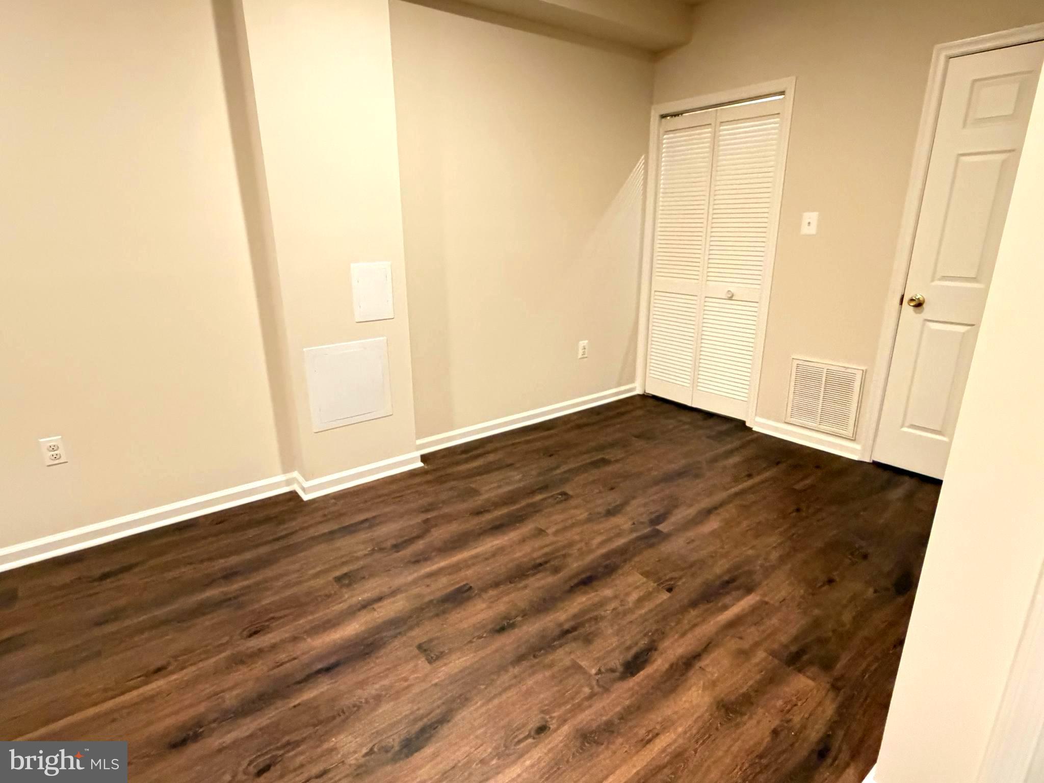 TOWNES AT EASTSIDE VILLG - Residential Lease