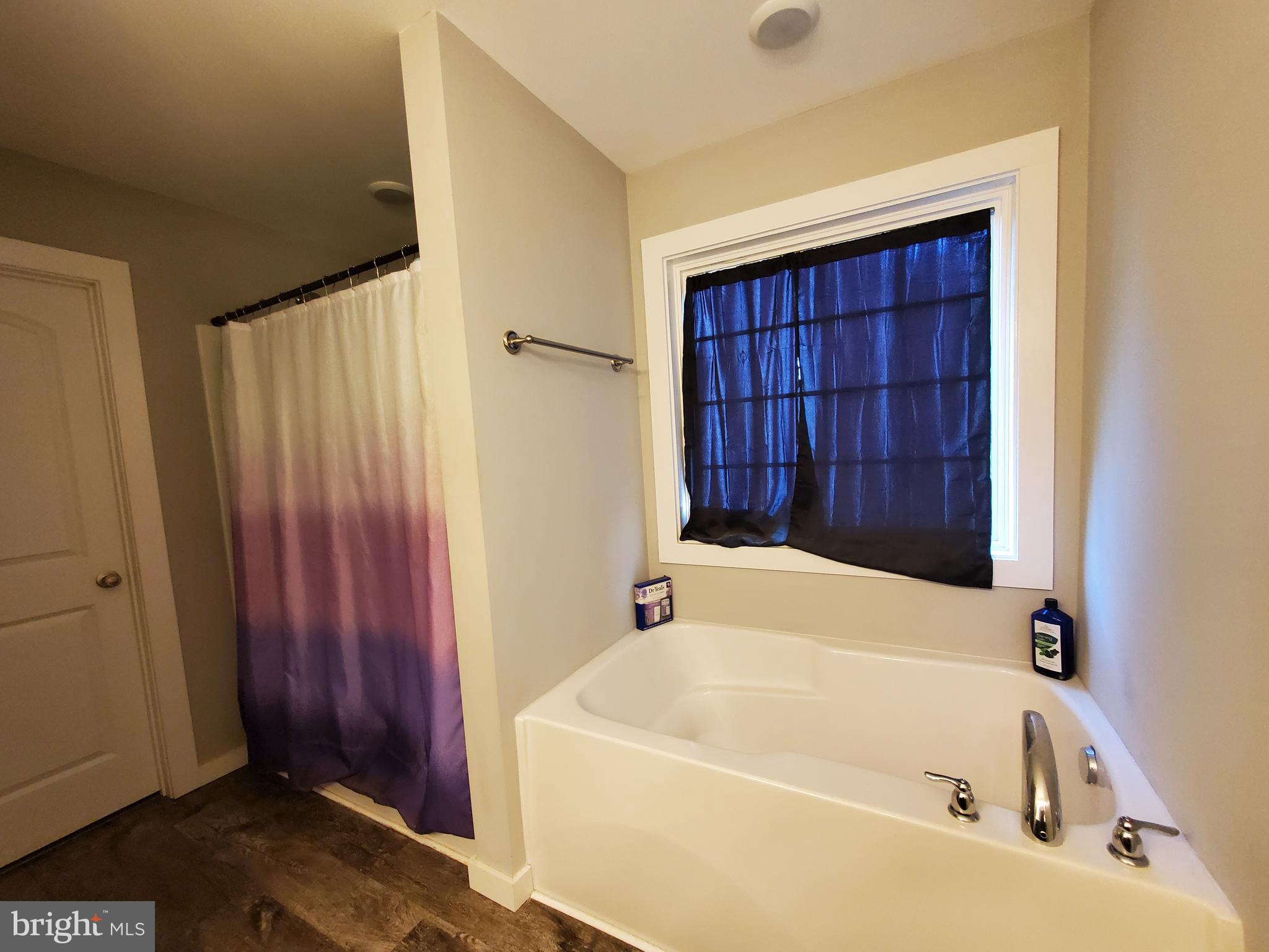 PEBBLE RIDGE - Residential