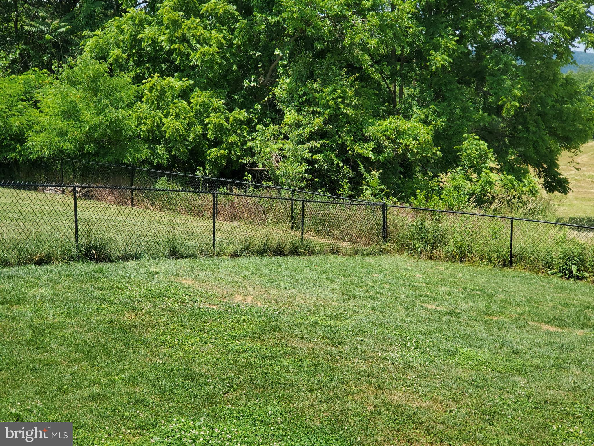 PEBBLE RIDGE - Residential